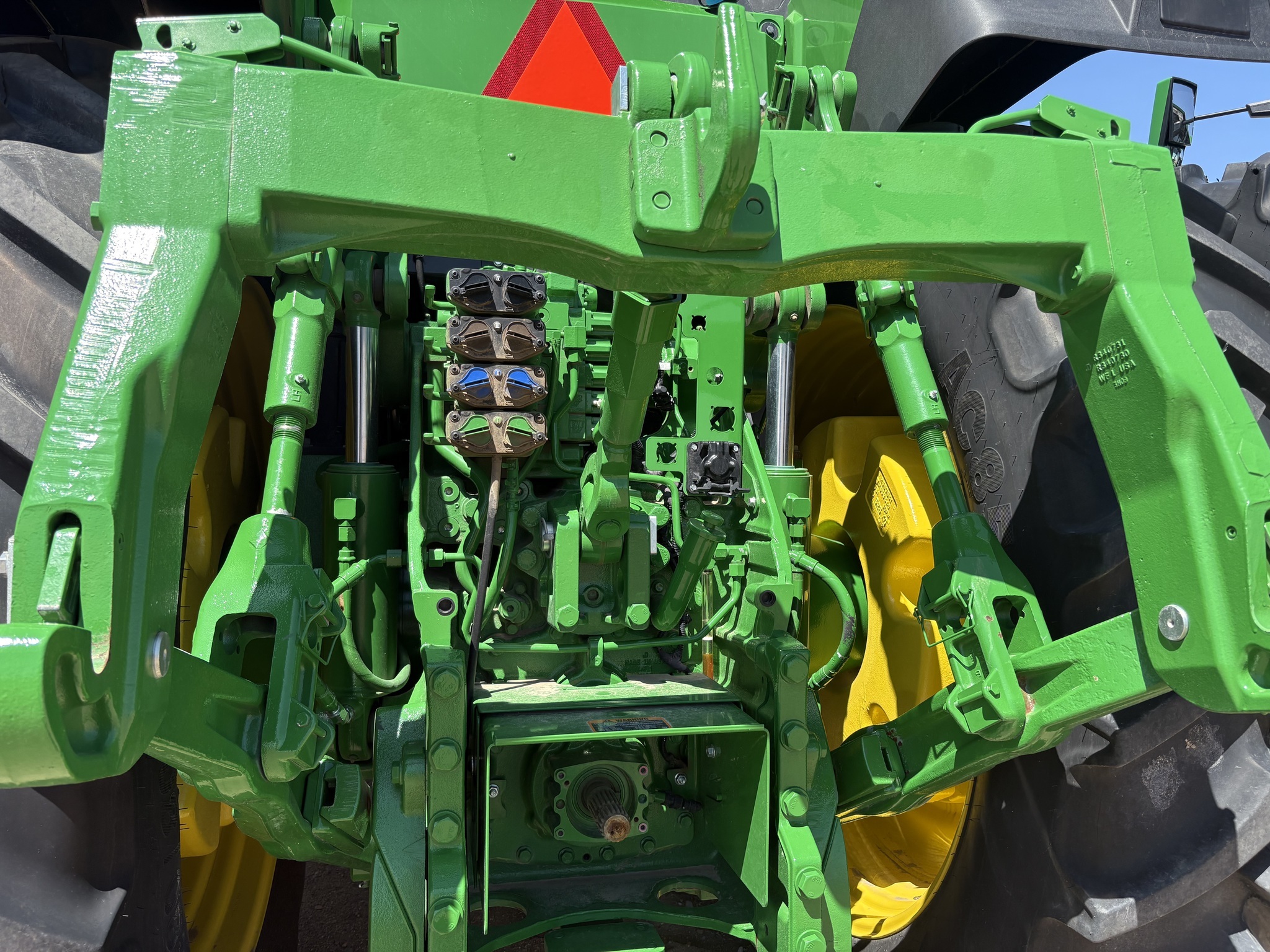 2023 John Deere 8R 280 Tractor