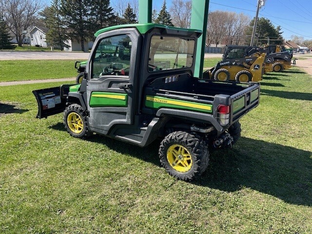 2018 John Deere XUV835R ATVs and Utility Vehicle