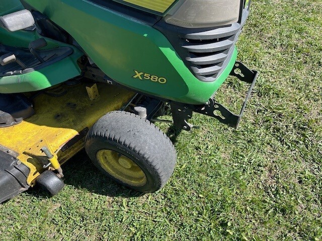 2021 John Deere X580 Lawn Mower