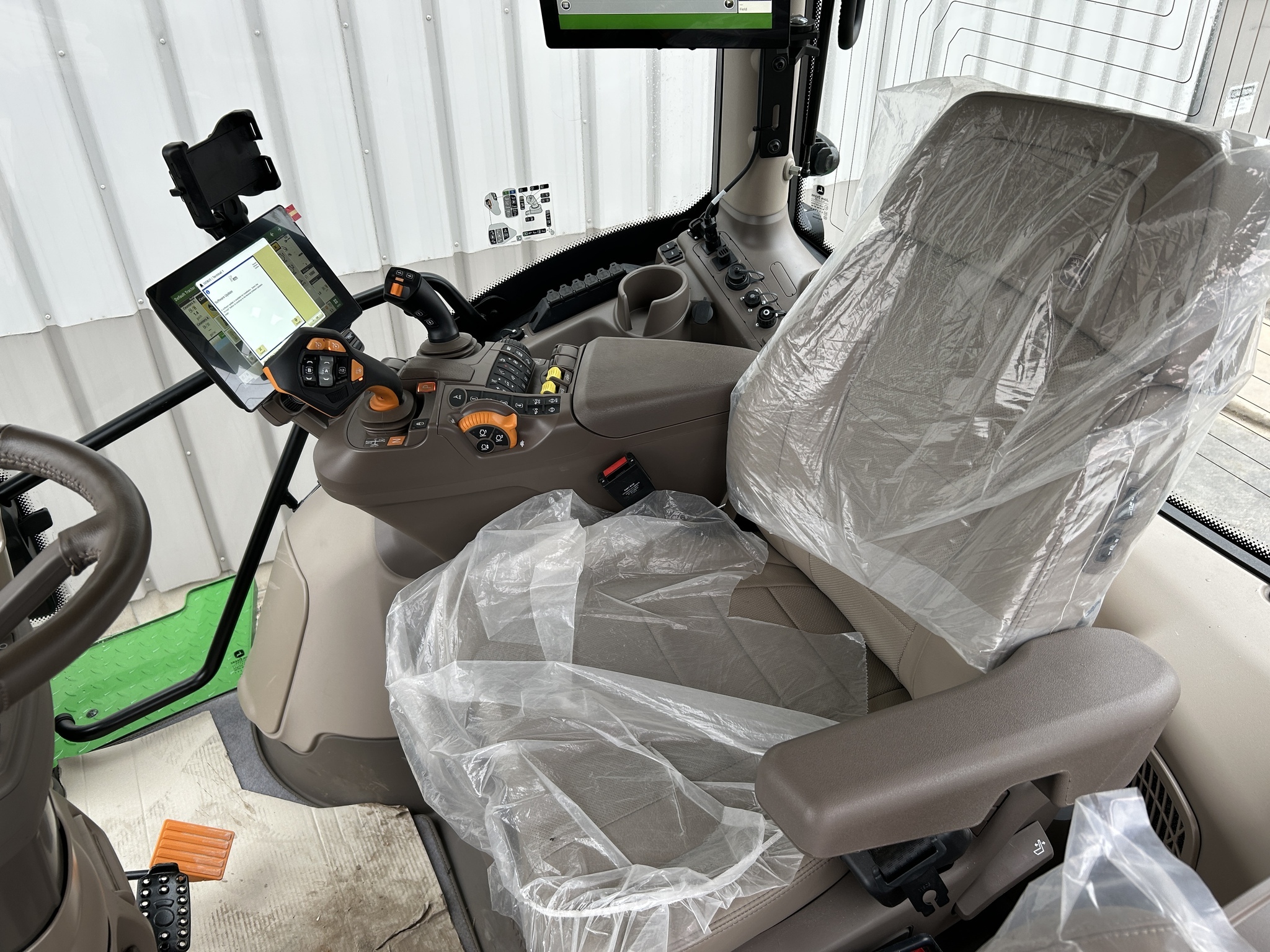 2024 John Deere 6R 250 Tractor