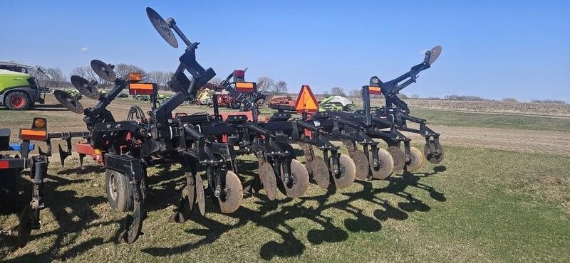 2008 Case IH Ecolo-Tiger 730C Disk Chisel