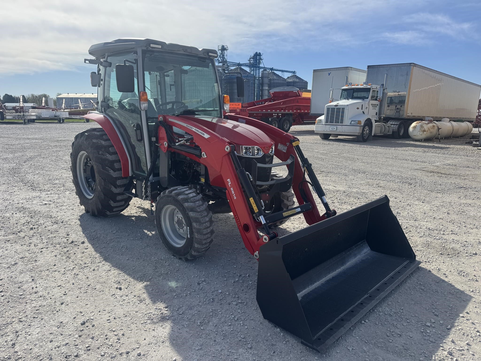 2026 Massey Ferguson 2M.60 Tractor