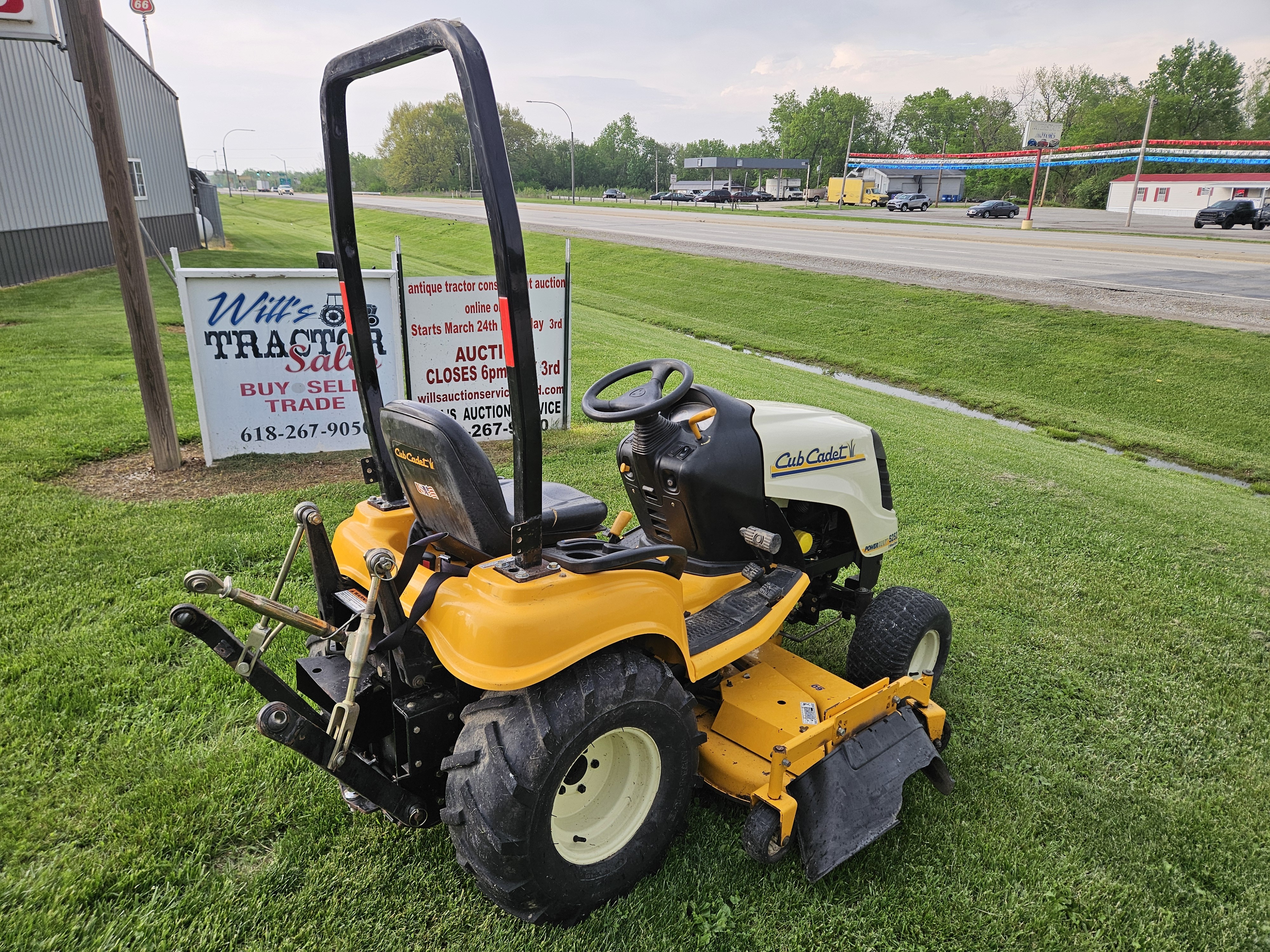 2004 Cub Cadet 5252E Tractor