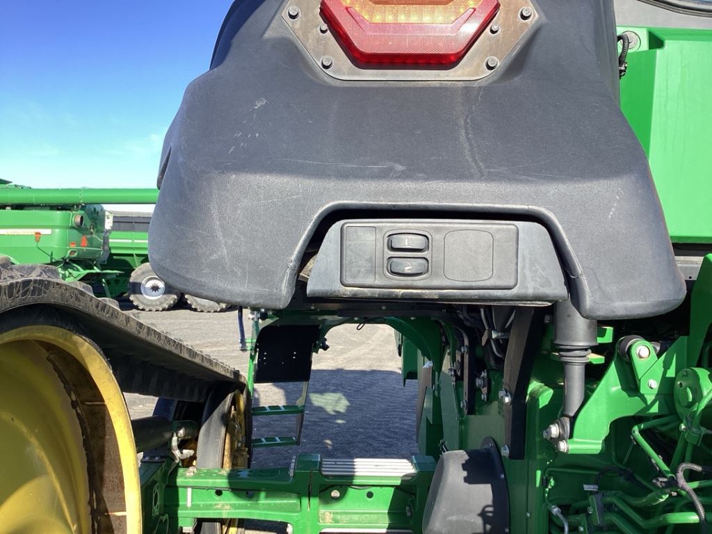 2021 John Deere 8RT 370 Tractor