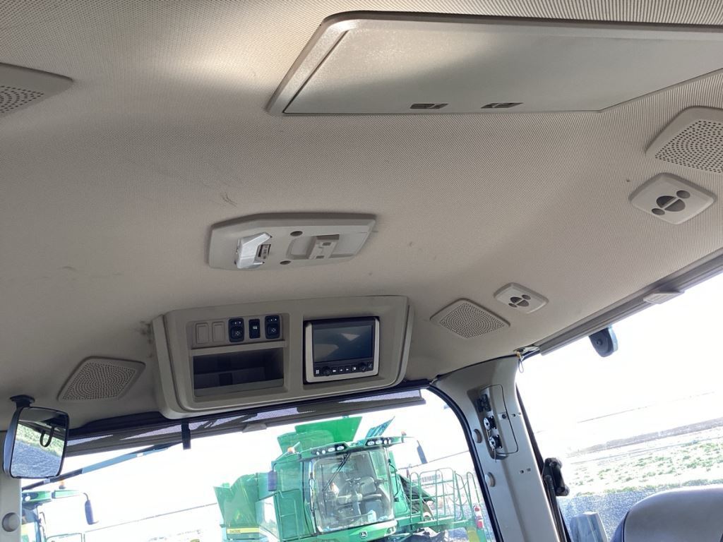 2021 John Deere 8RT 370 Tractor