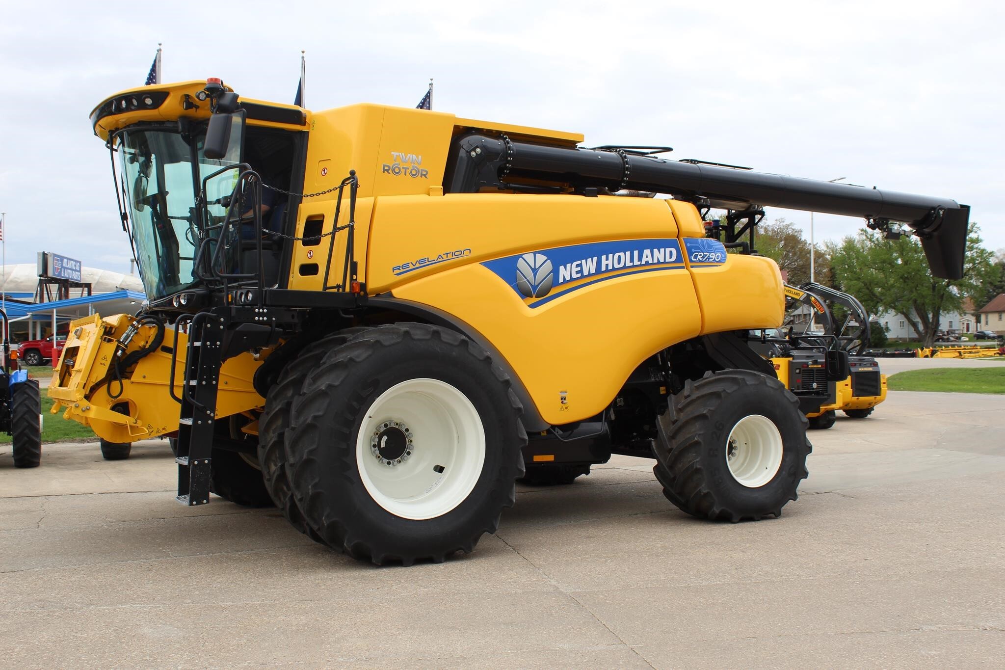 2022 New Holland CR7.90 REVELATION Combine