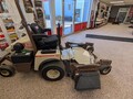2024 Grasshopper 725DT6 Lawn Mower