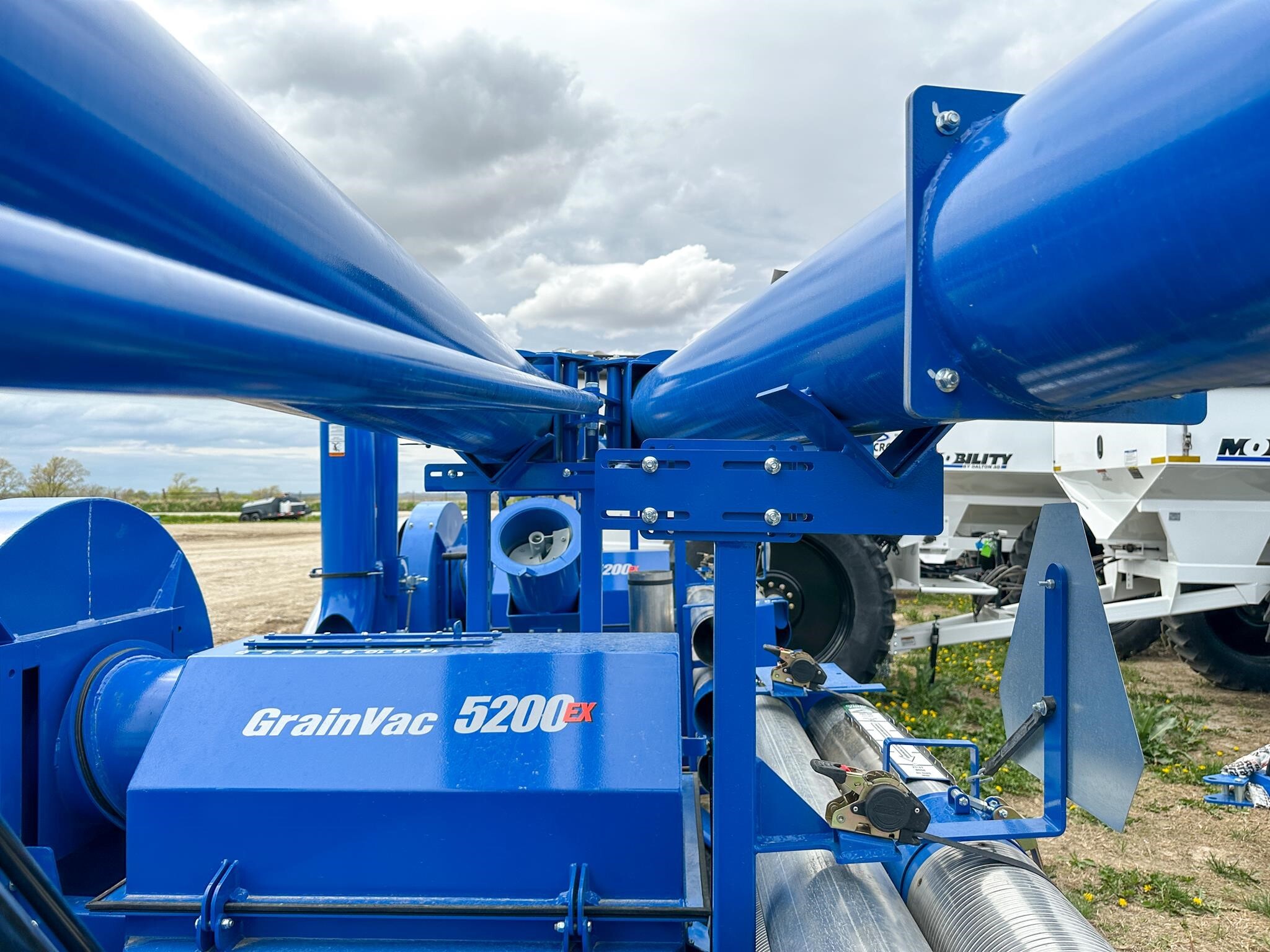 2026 Brandt 5200EX Grain Vac