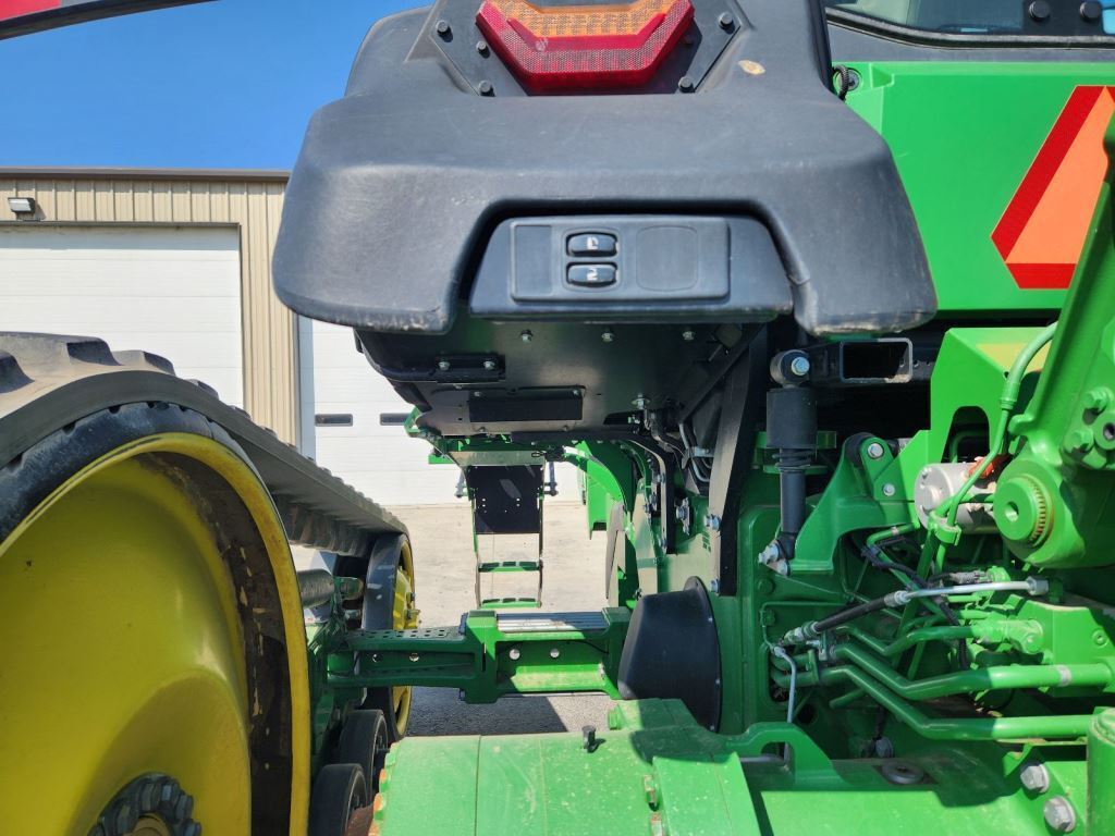 2021 John Deere 8RT 370 Tractor