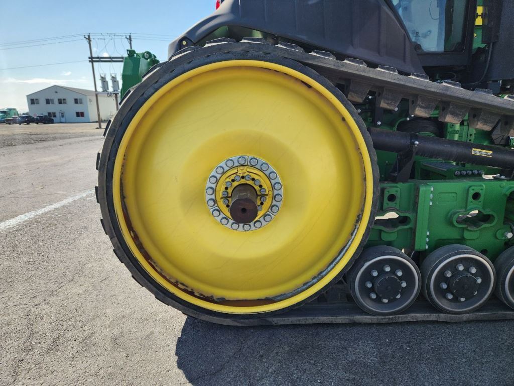 2021 John Deere 8RT 370 Tractor