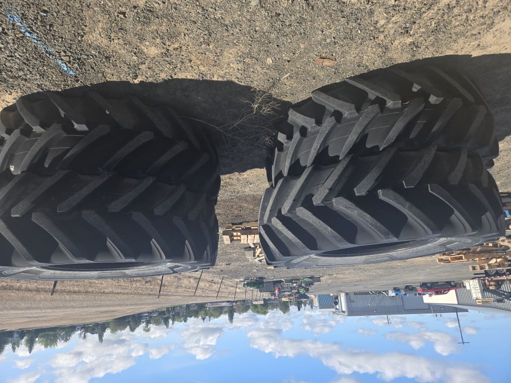 2023 Alliance 650/85R38 Wheels / Tires / Track