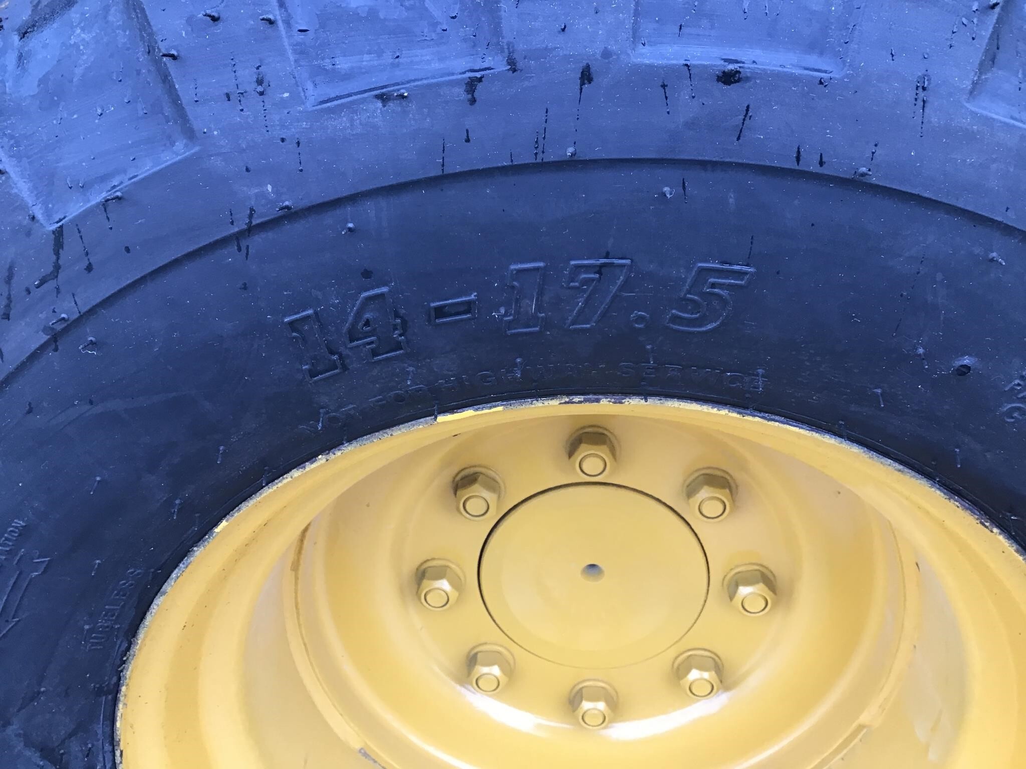 2019 Deere 330G Skid Steer