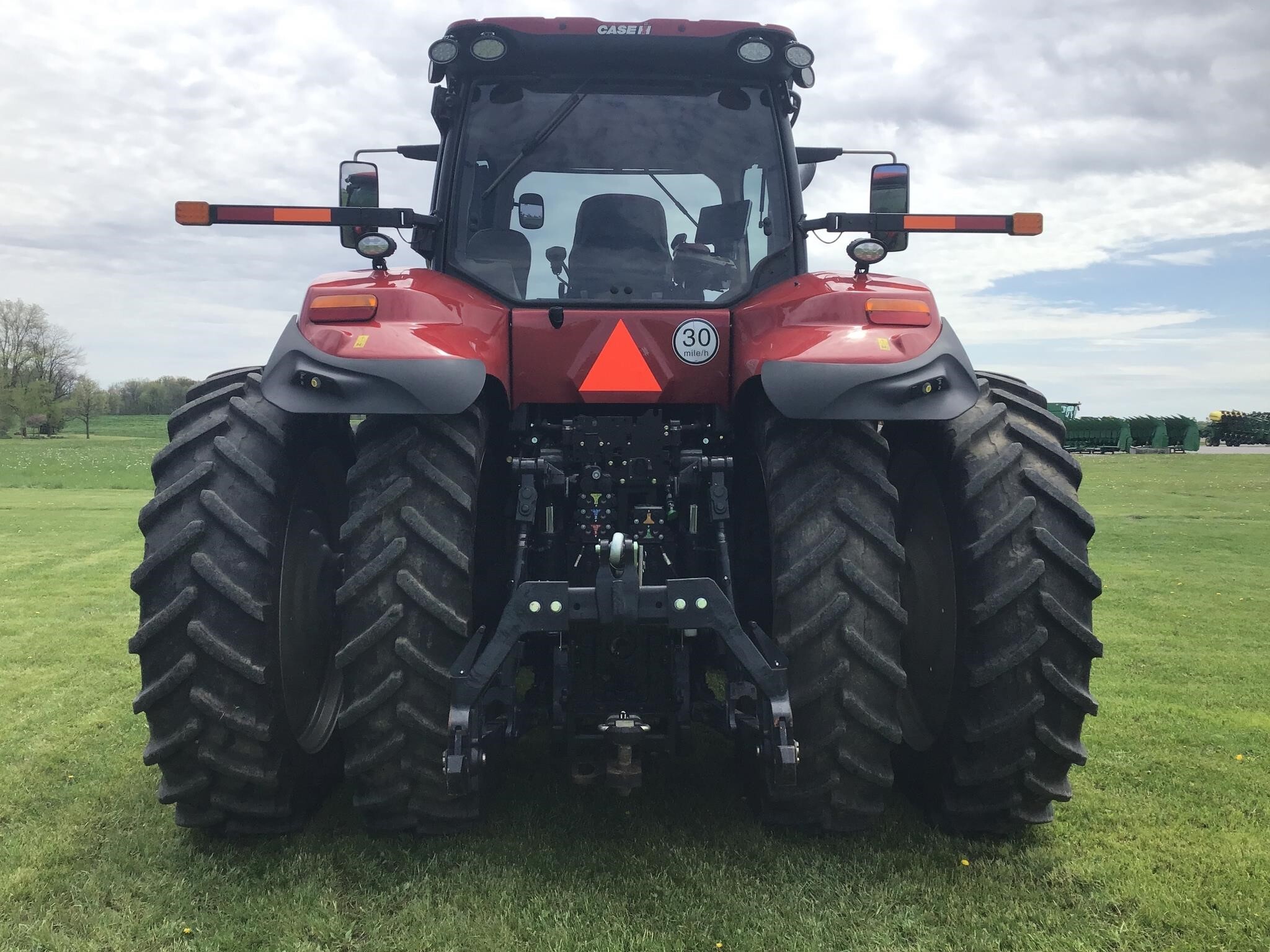 2022 Case IH MAGNUM 280 AFS CONNECT Tractor