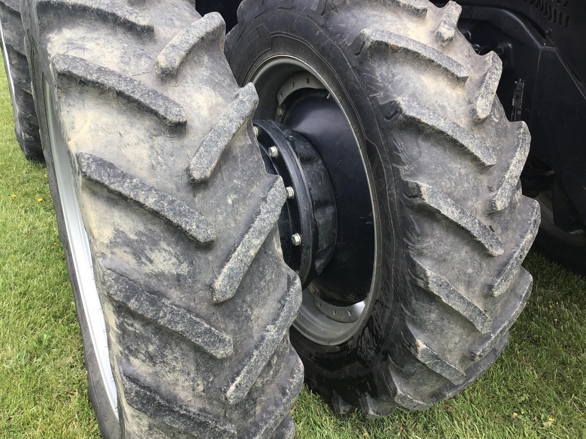 2022 Case IH MAGNUM 280 AFS CONNECT Tractor