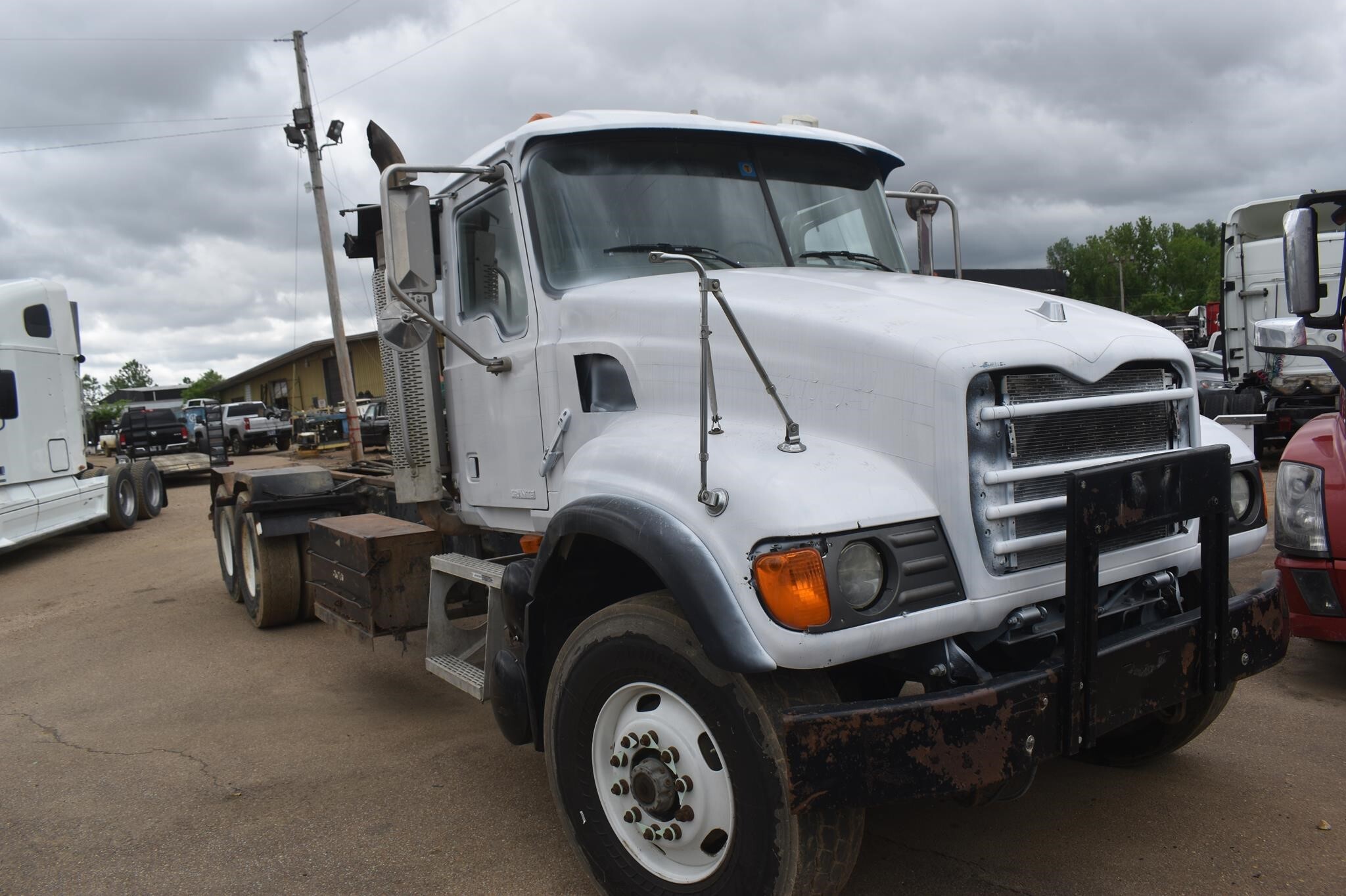 2007 Mack Granite CV713 Dump Trucks/Trailer