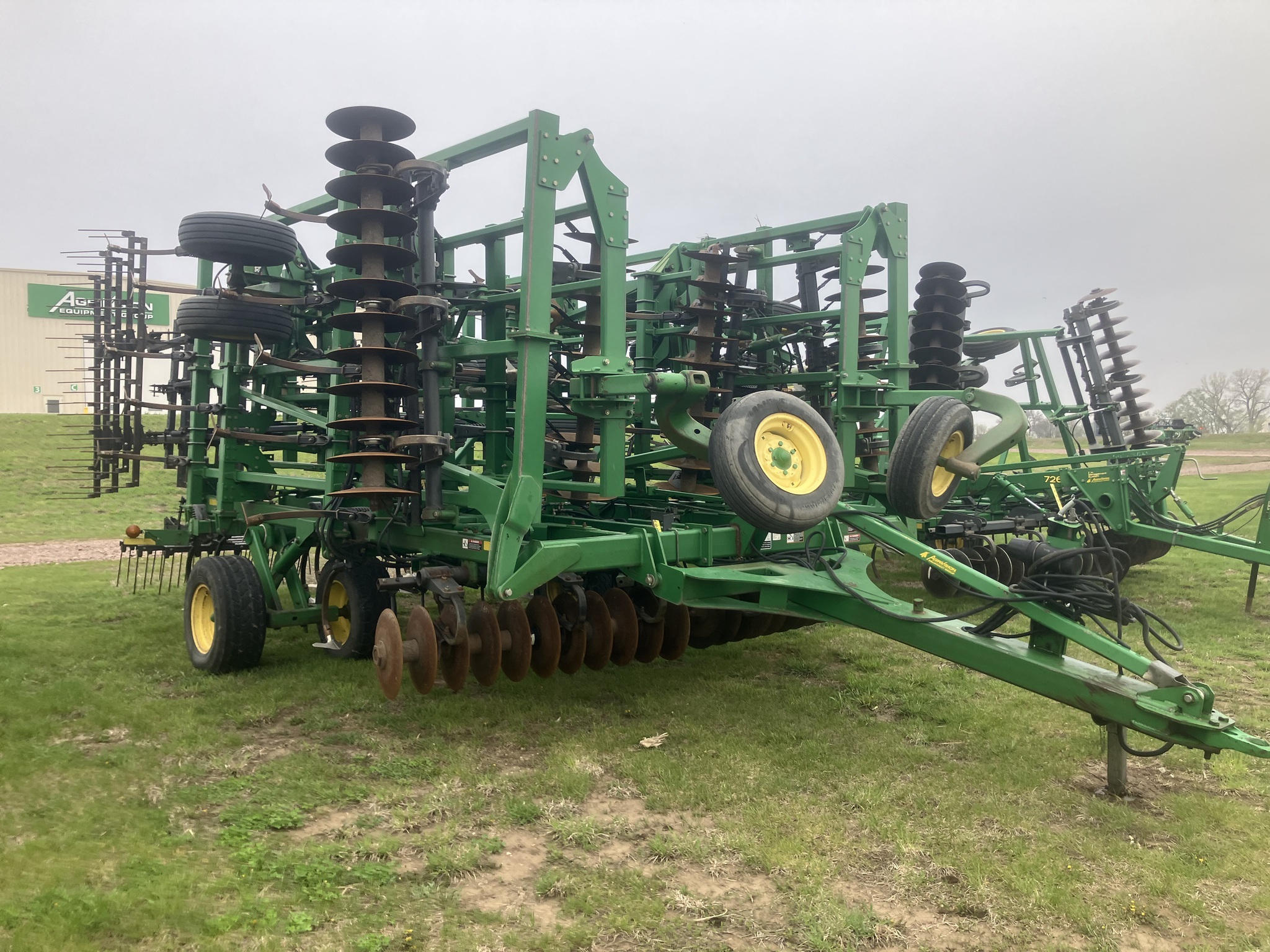 2008 John Deere 2310 Soil Finisher