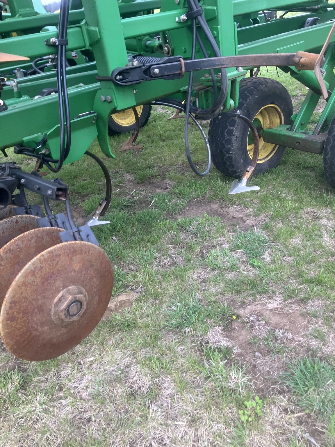 2008 John Deere 2310 Soil Finisher