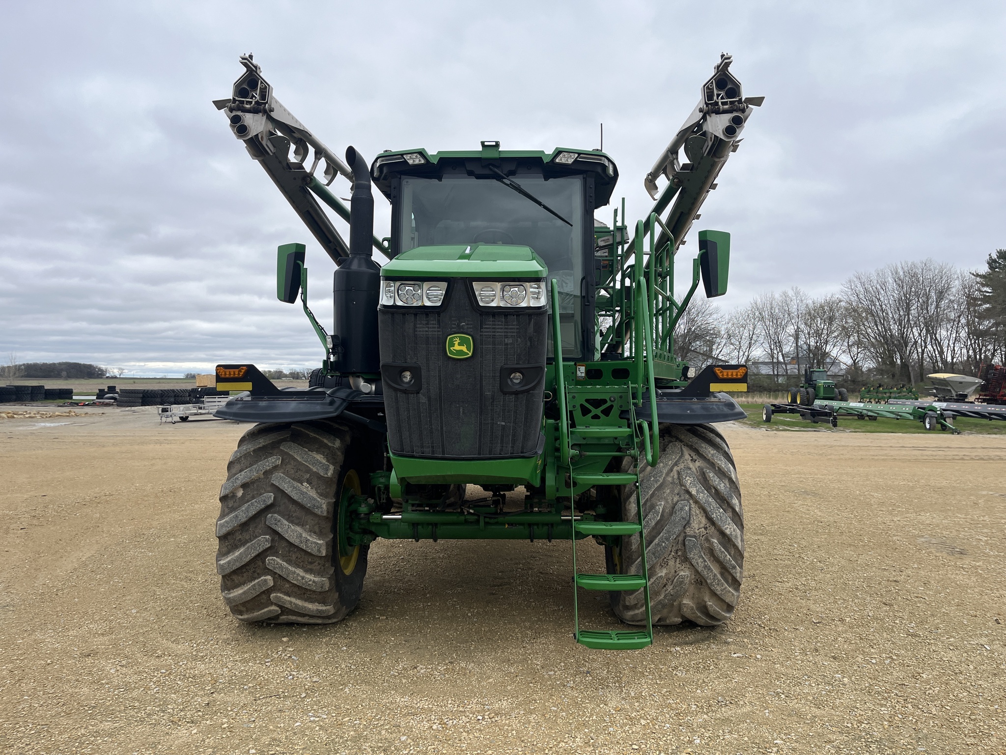 2022 John Deere 800R Self-Propelled Fertilizer Spreader