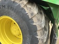 2022 John Deere 800R Self-Propelled Fertilizer Spreader