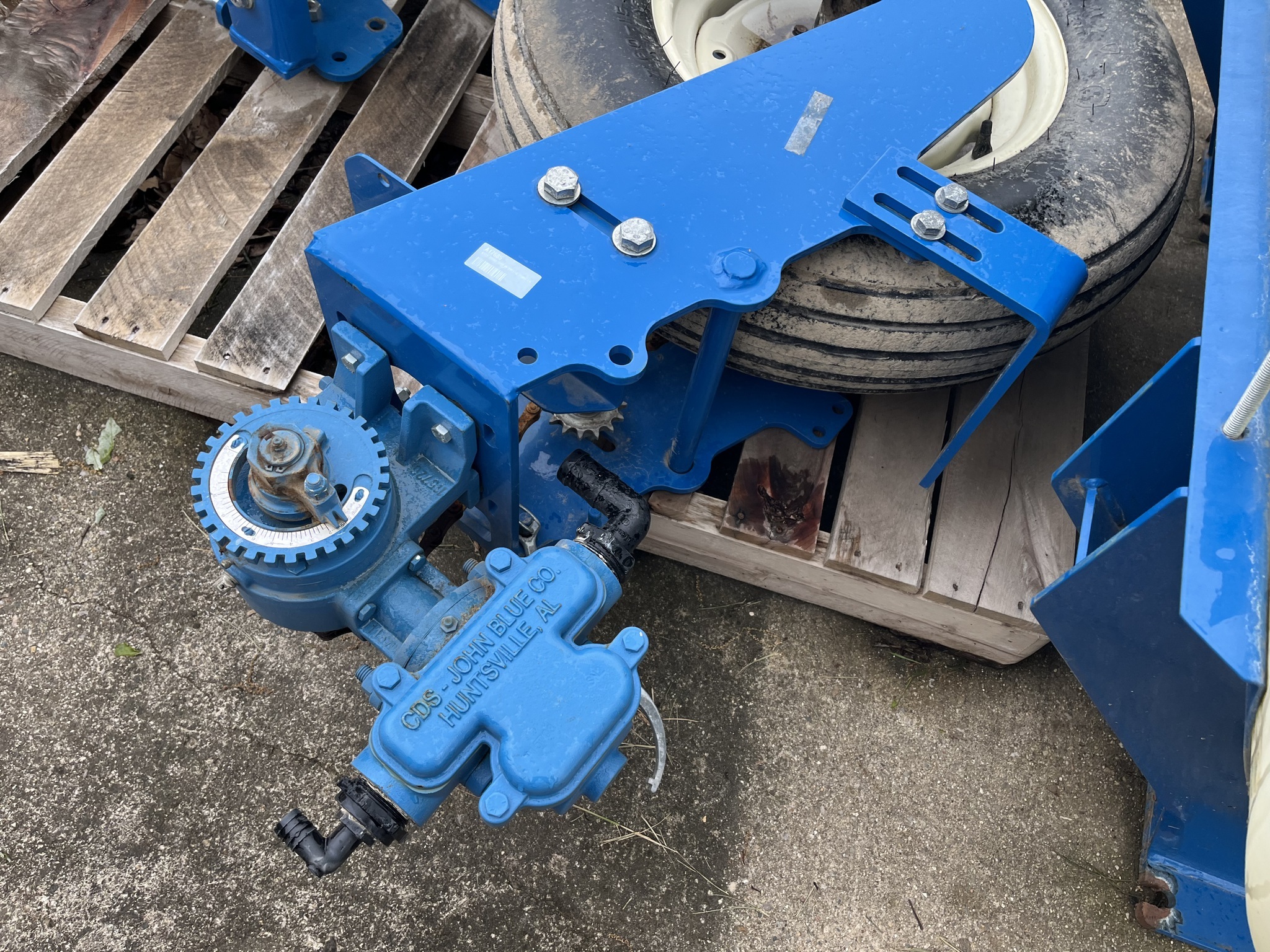 2011 Kinze 3700 Planter