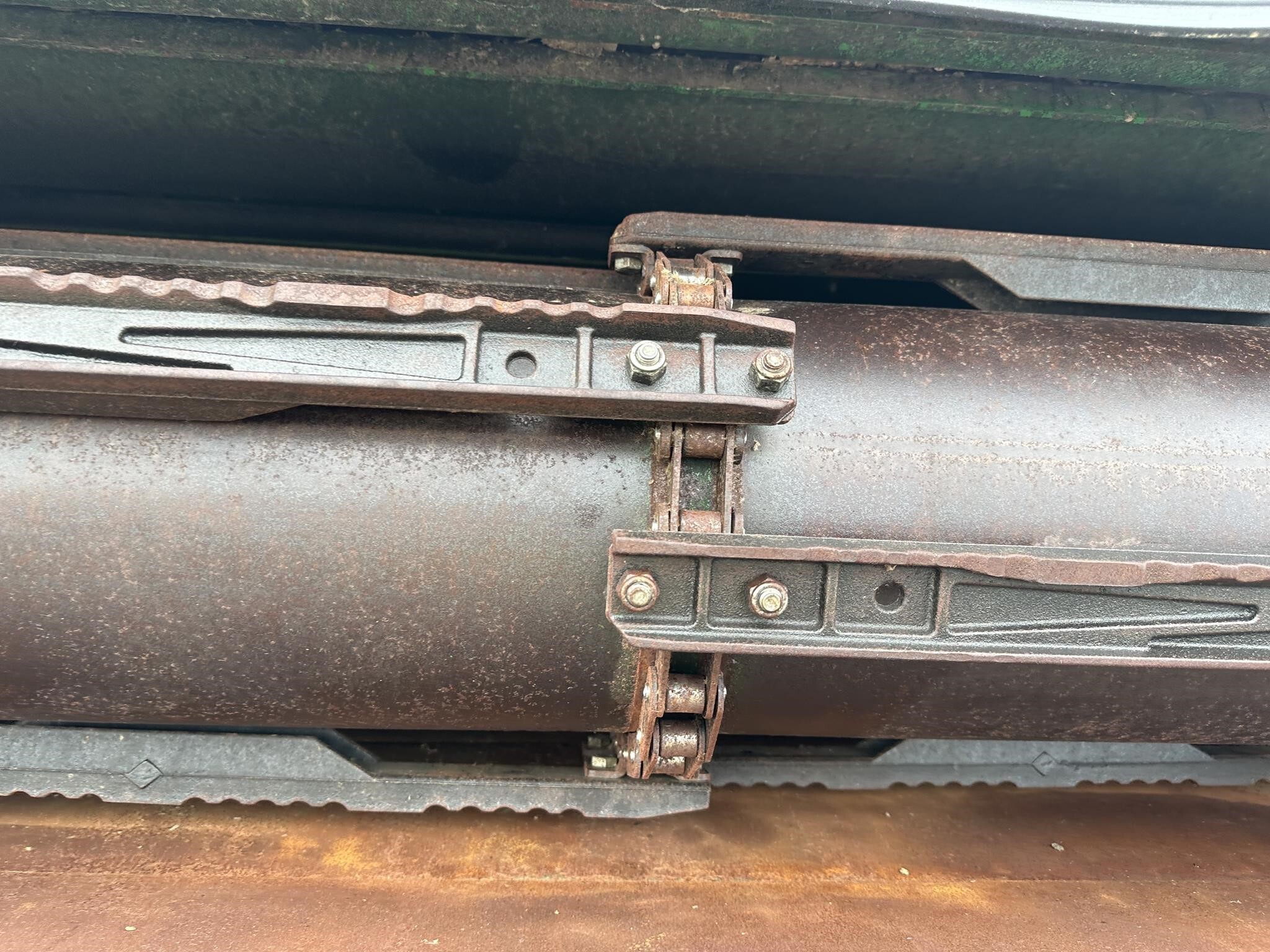 2013 John Deere S670 Combine