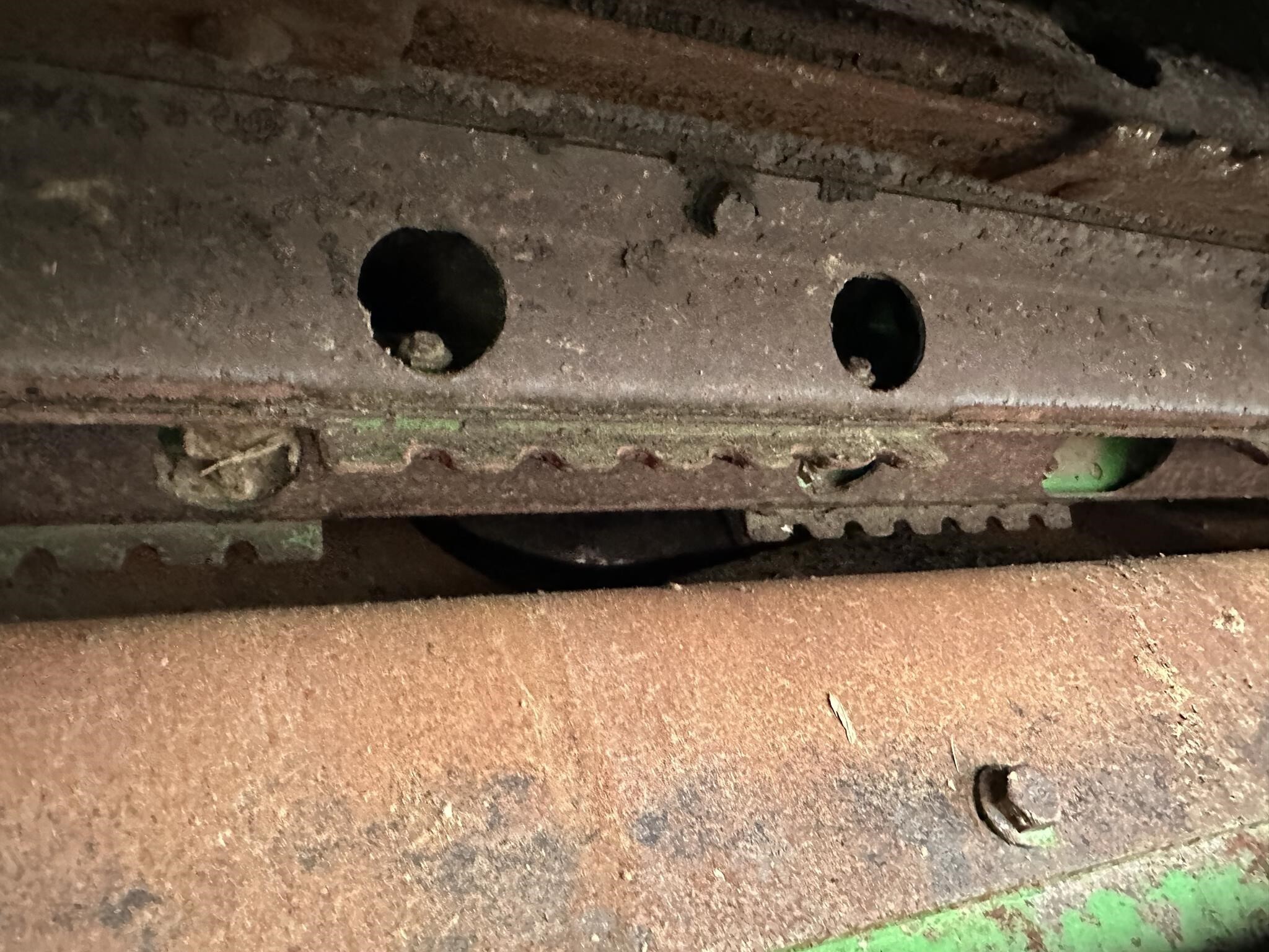 2013 John Deere S670 Combine