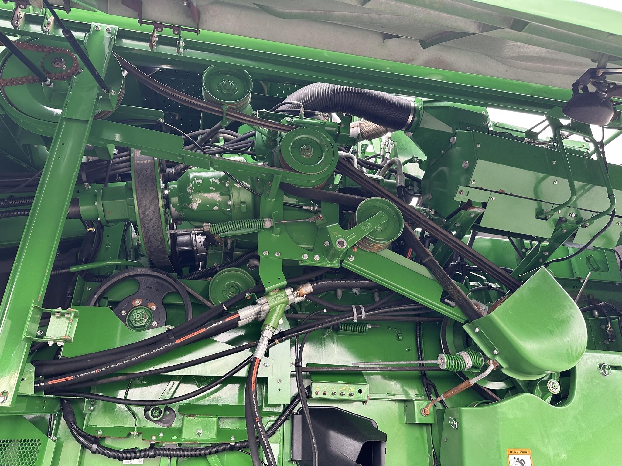 2013 John Deere S670 Combine