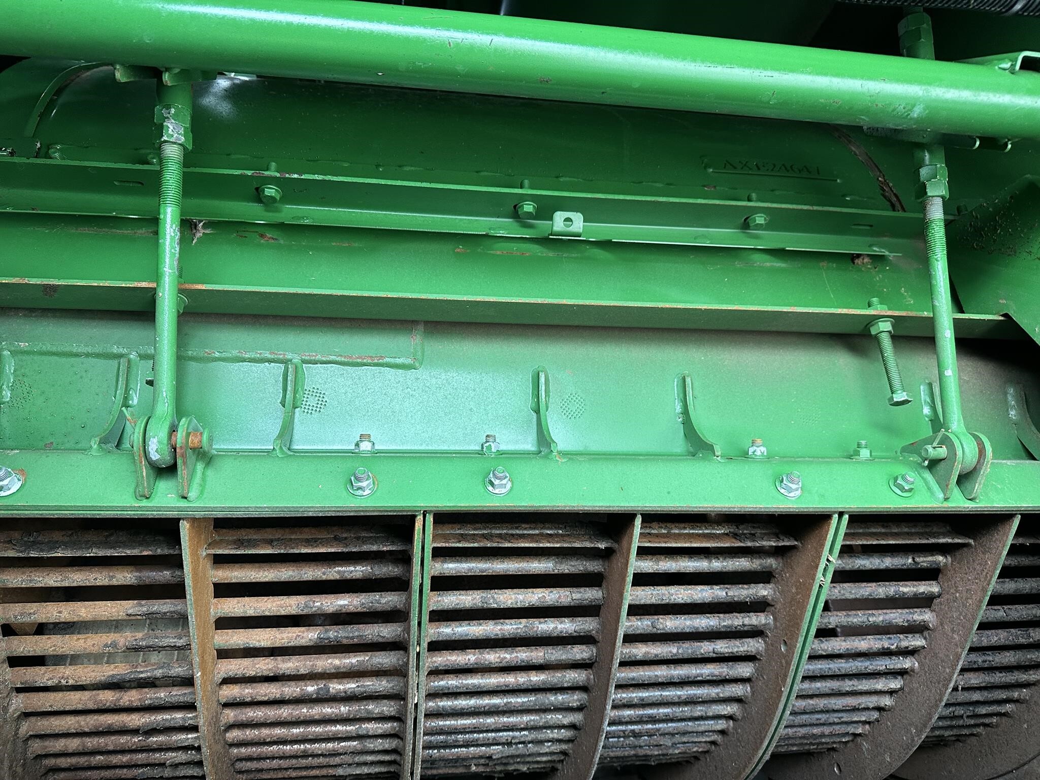 2013 John Deere S670 Combine