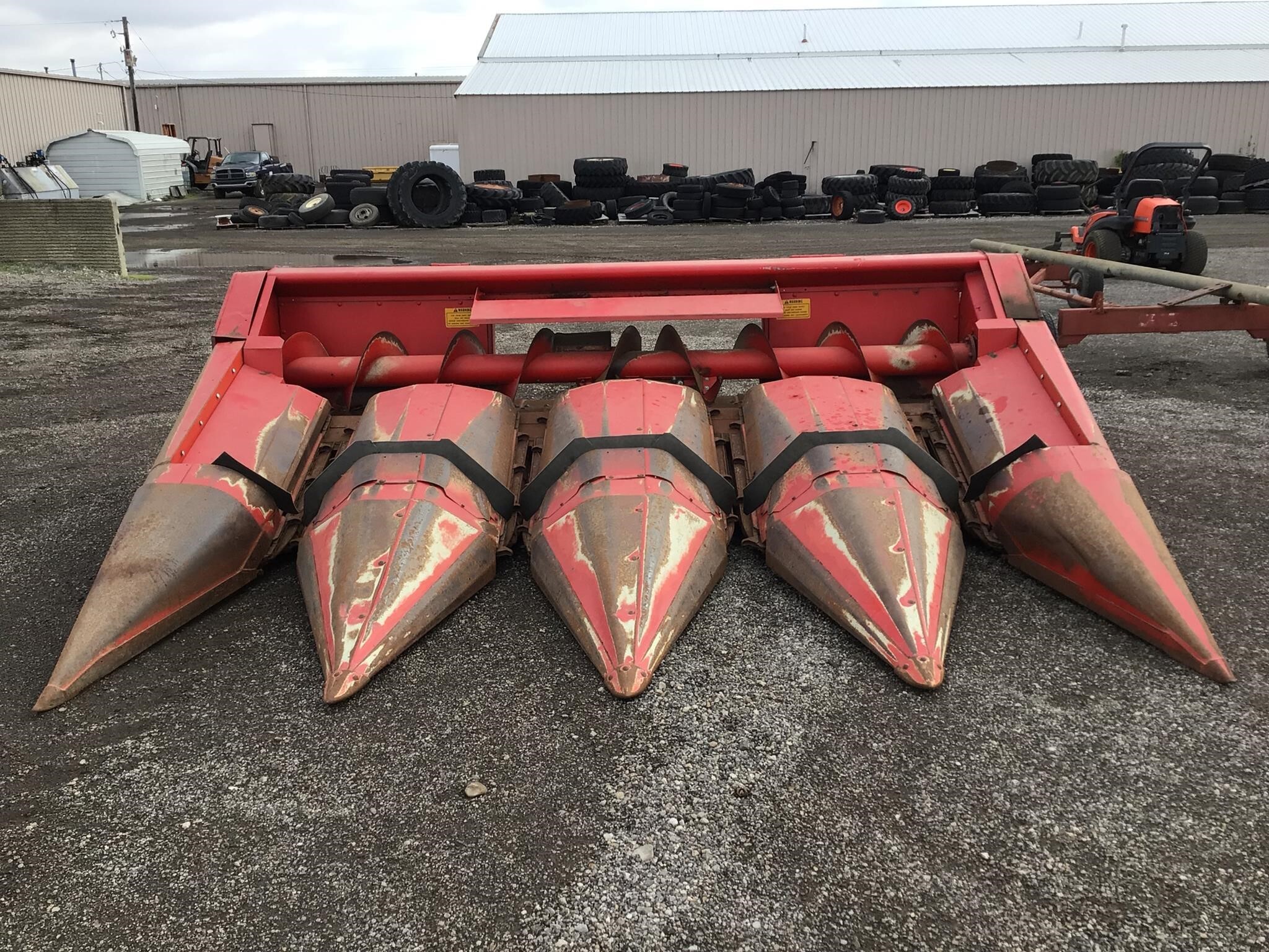  Massey Ferguson 1144 Corn Head