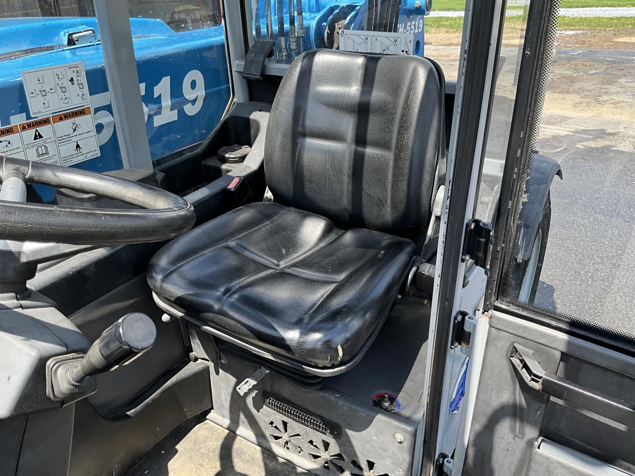 2015 Genie GTH5519 Telehandler