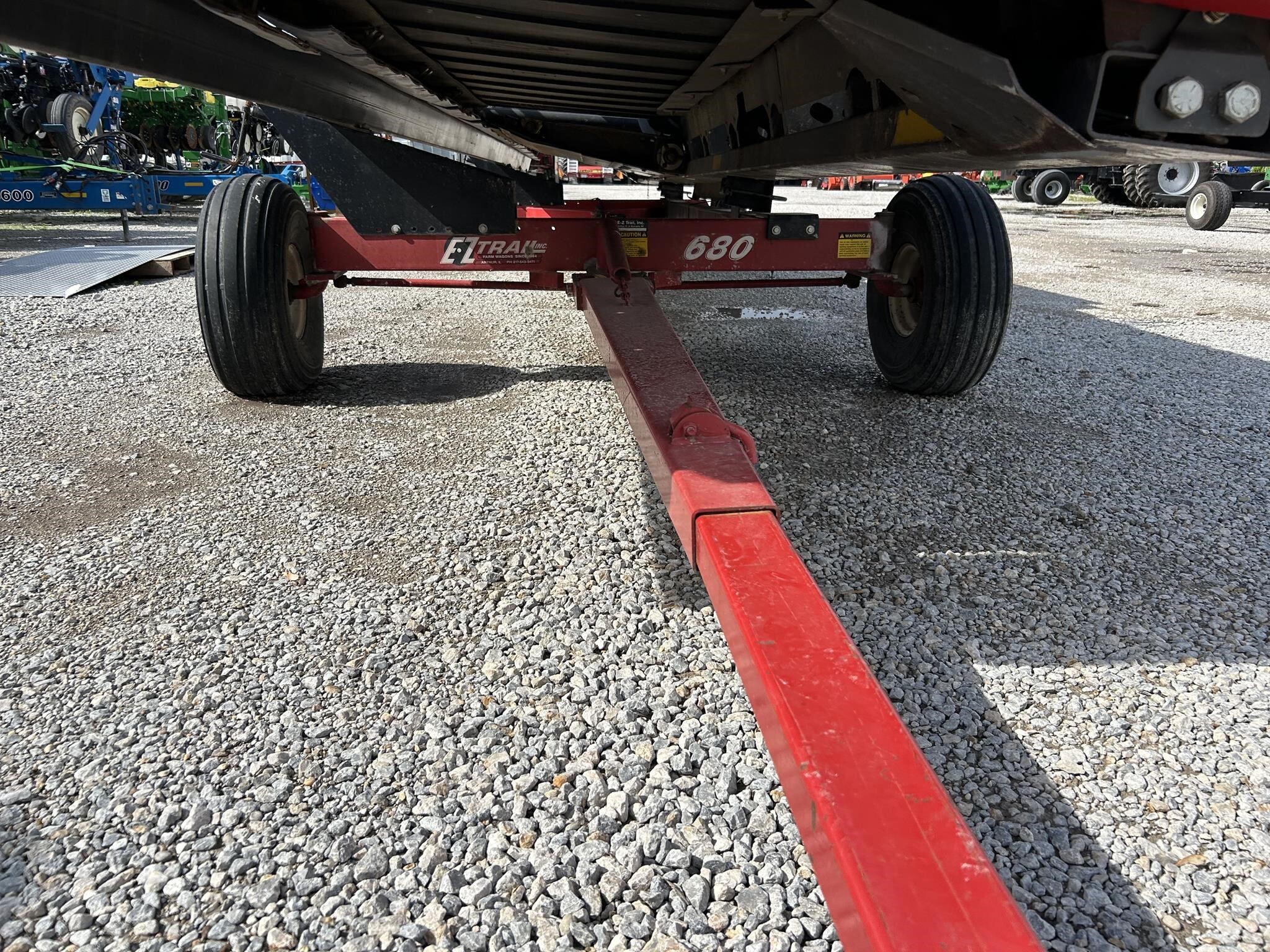  E-Z Trail 680 Header Trailer