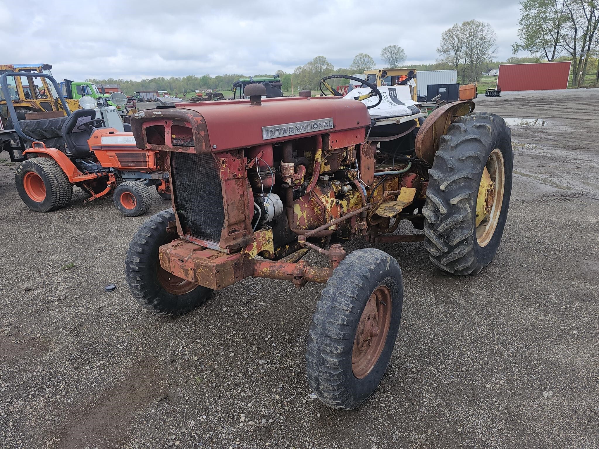 1960 Farmall 340 Tractor