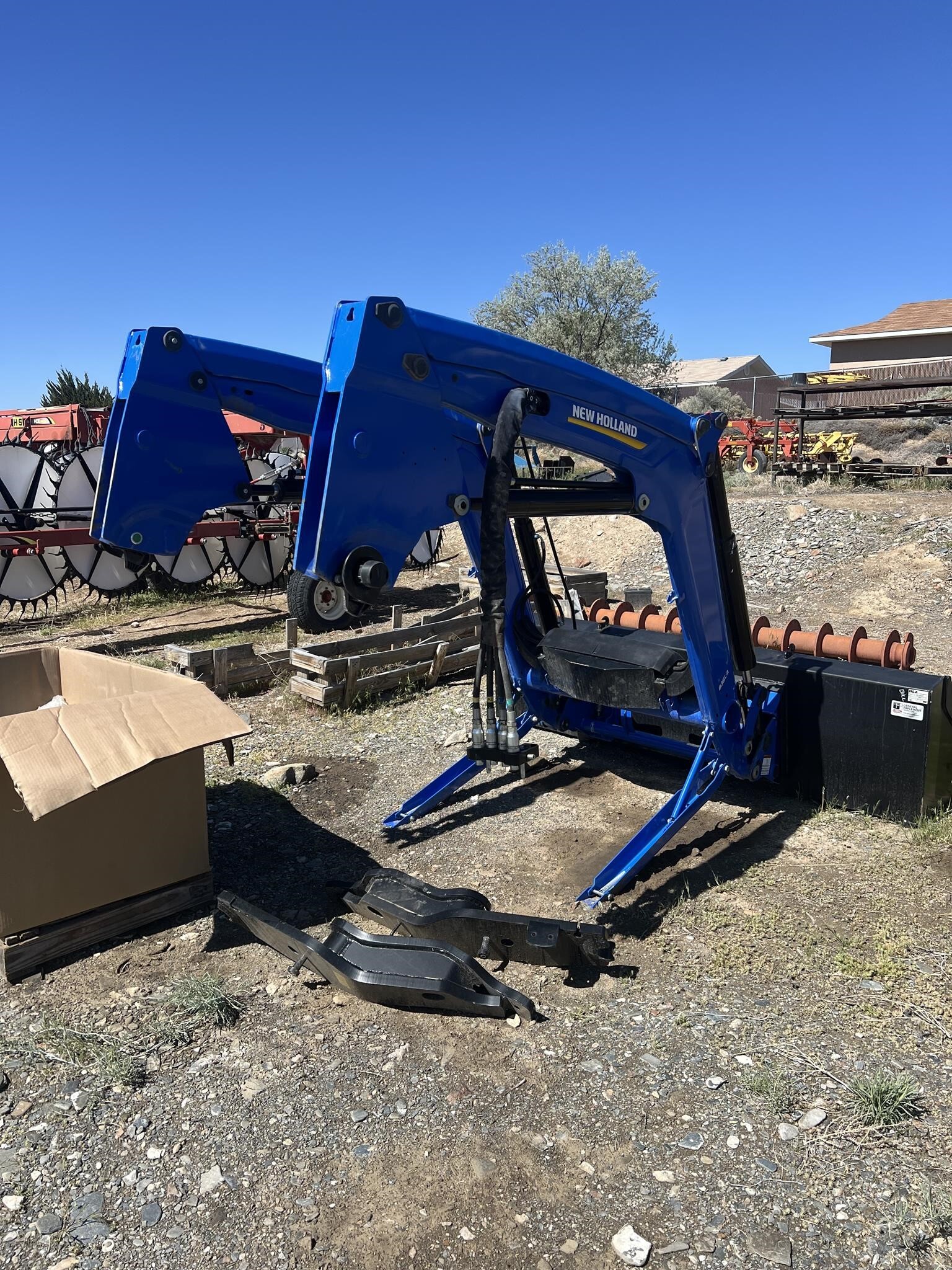 2022 New Holland 835LA Front End Loader