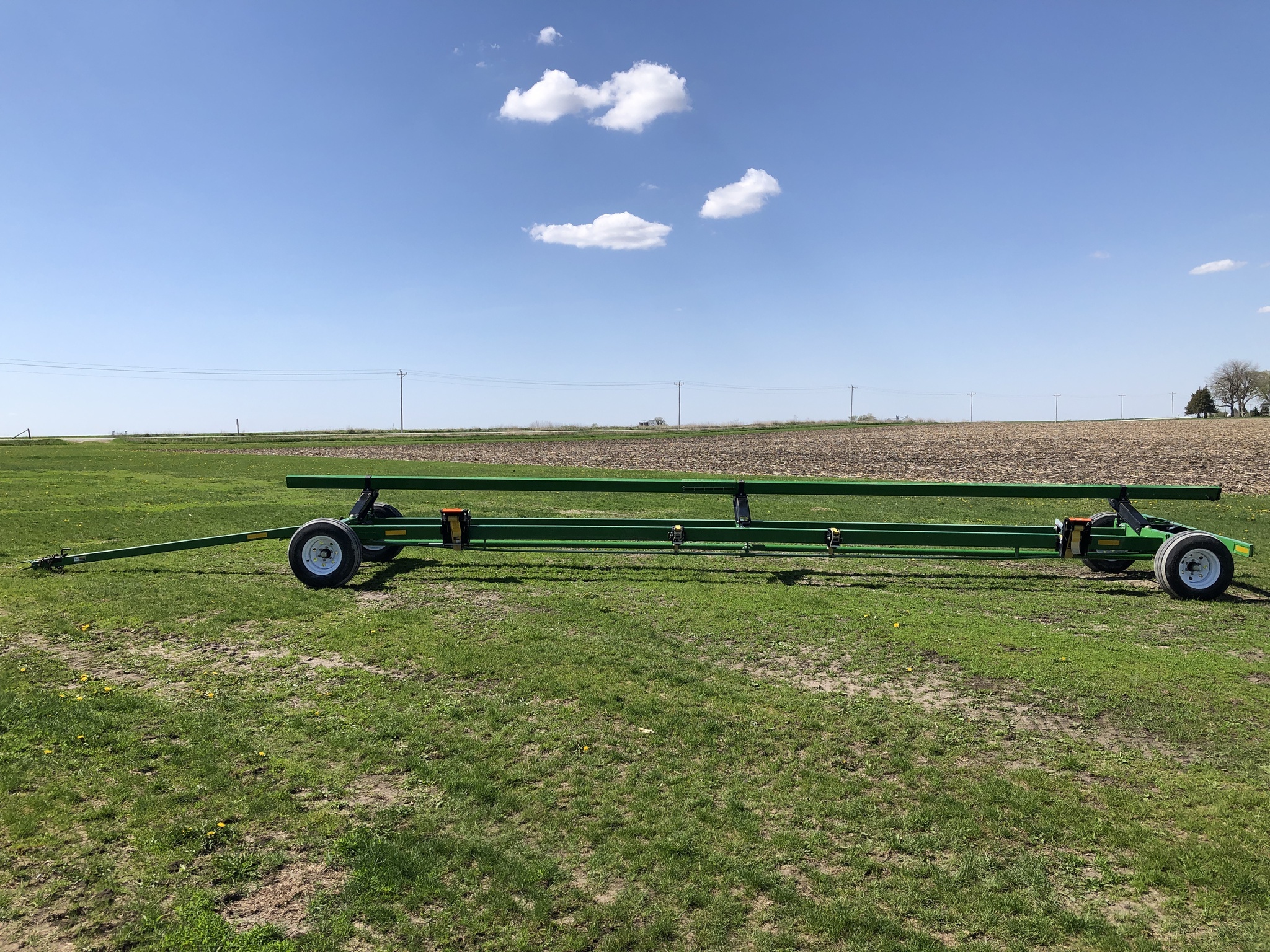 2014 Unverferth AWS36 Header Trailer