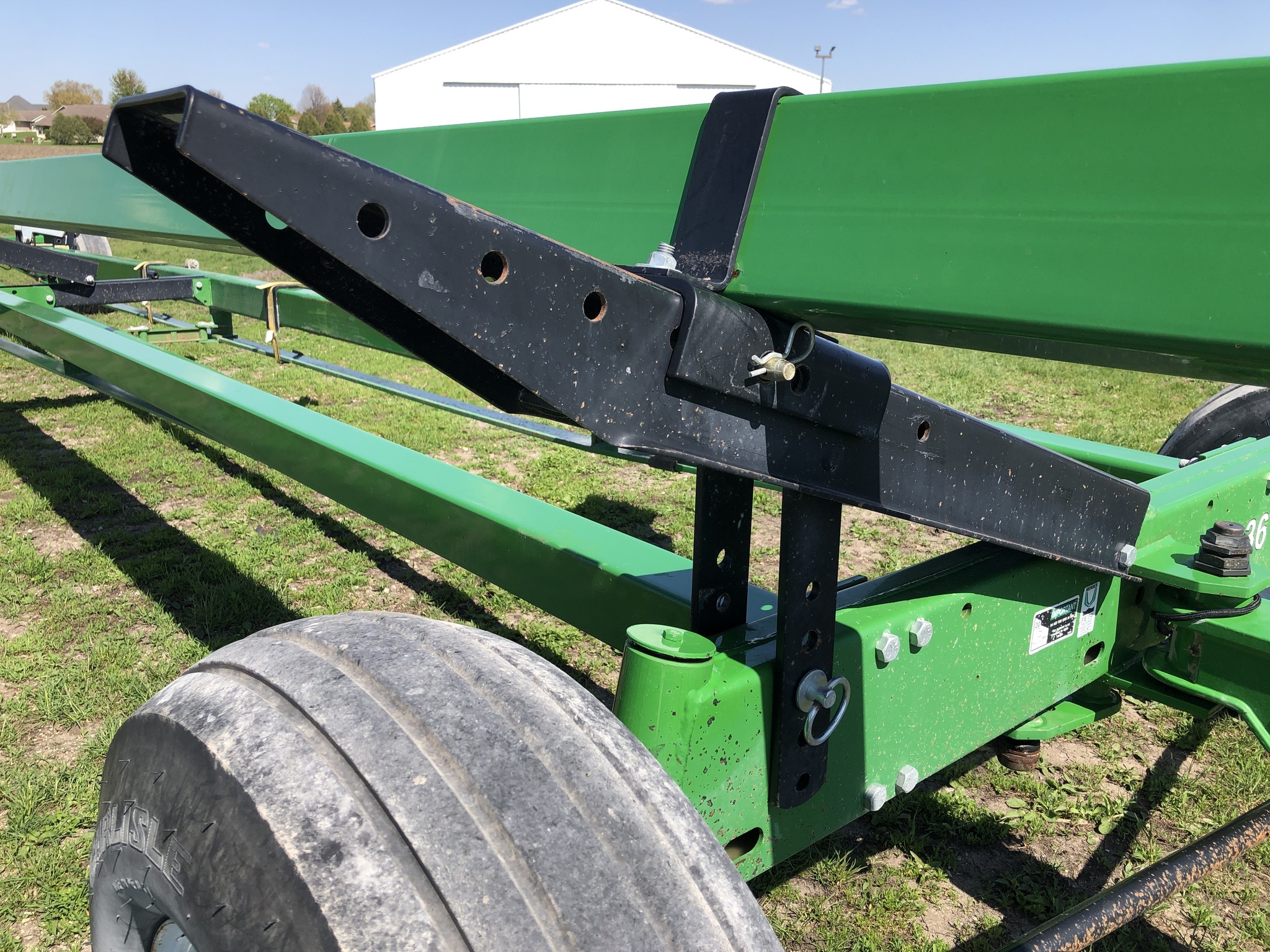 2014 Unverferth AWS36 Header Trailer