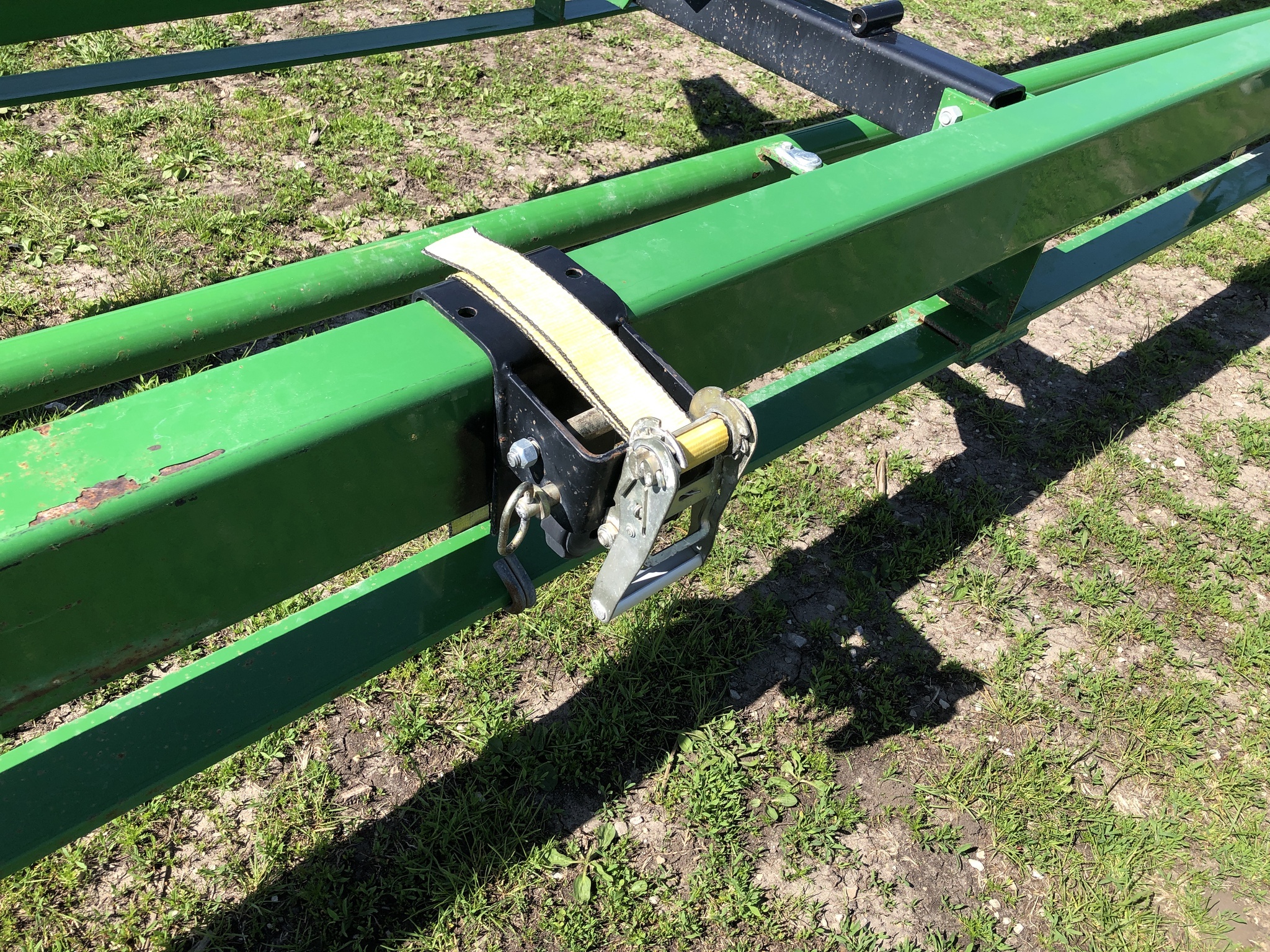 2014 Unverferth AWS36 Header Trailer