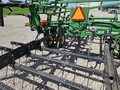 2012 John Deere 2210 Field Cultivator