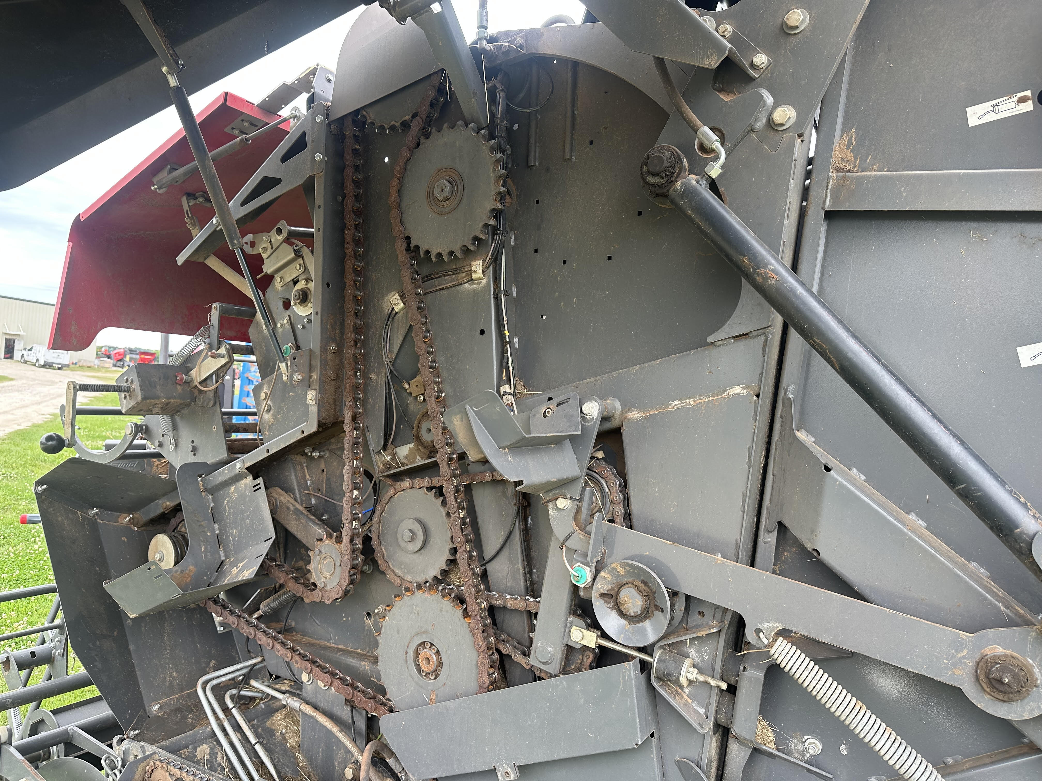 2022 Massey Ferguson RB4160V Round Baler