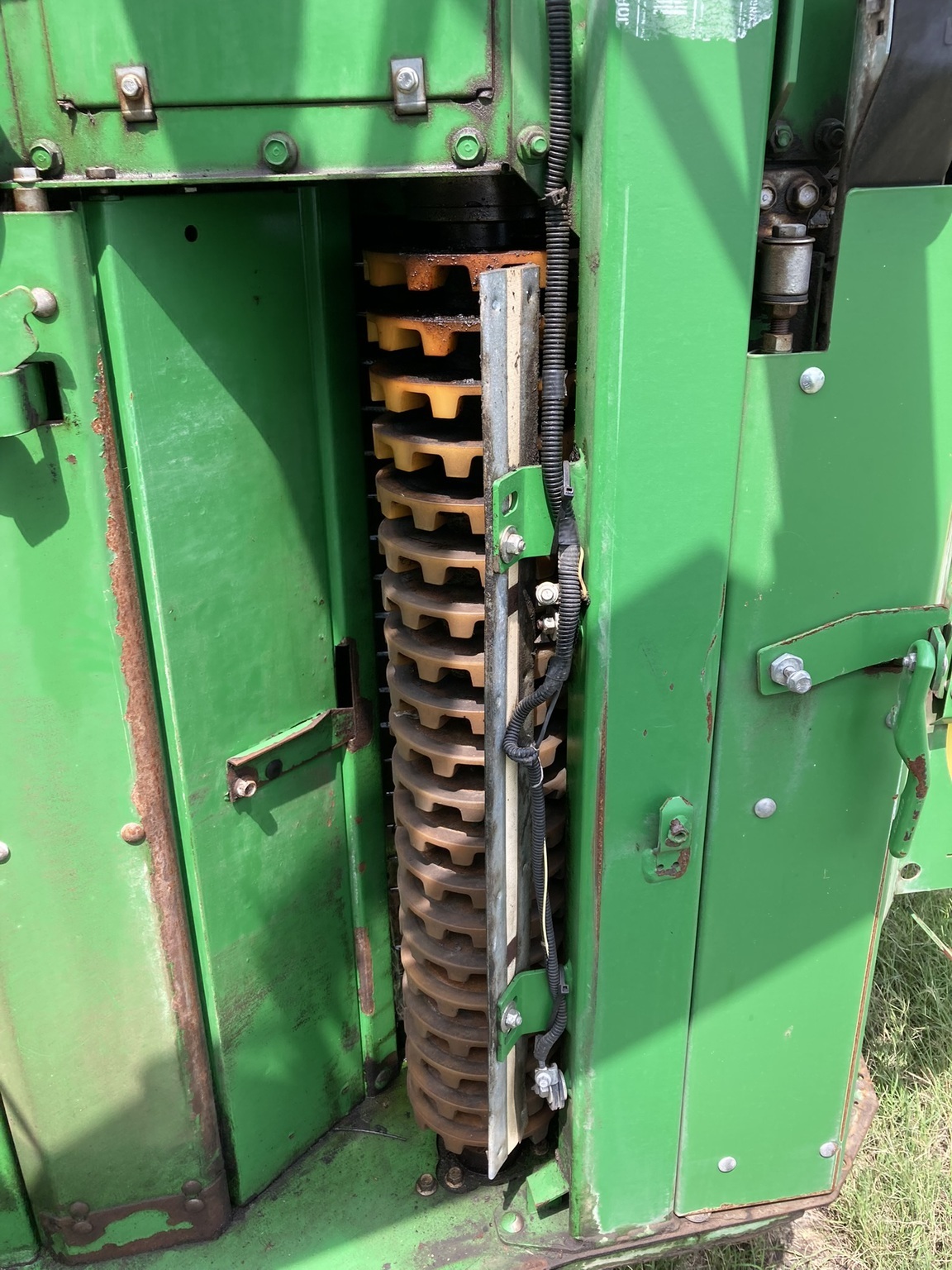 2023 John Deere CP770 Cotton Equipment