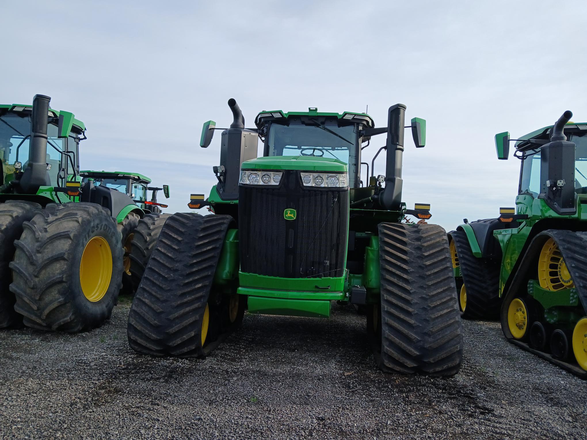 2023 John Deere 9RX 590 Tractor