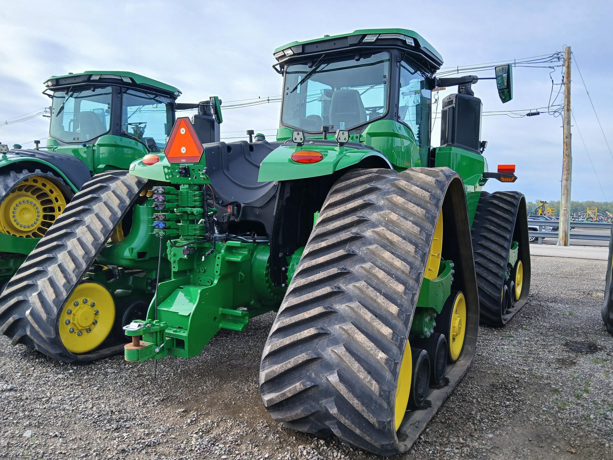 2023 John Deere 9RX 590 Tractor
