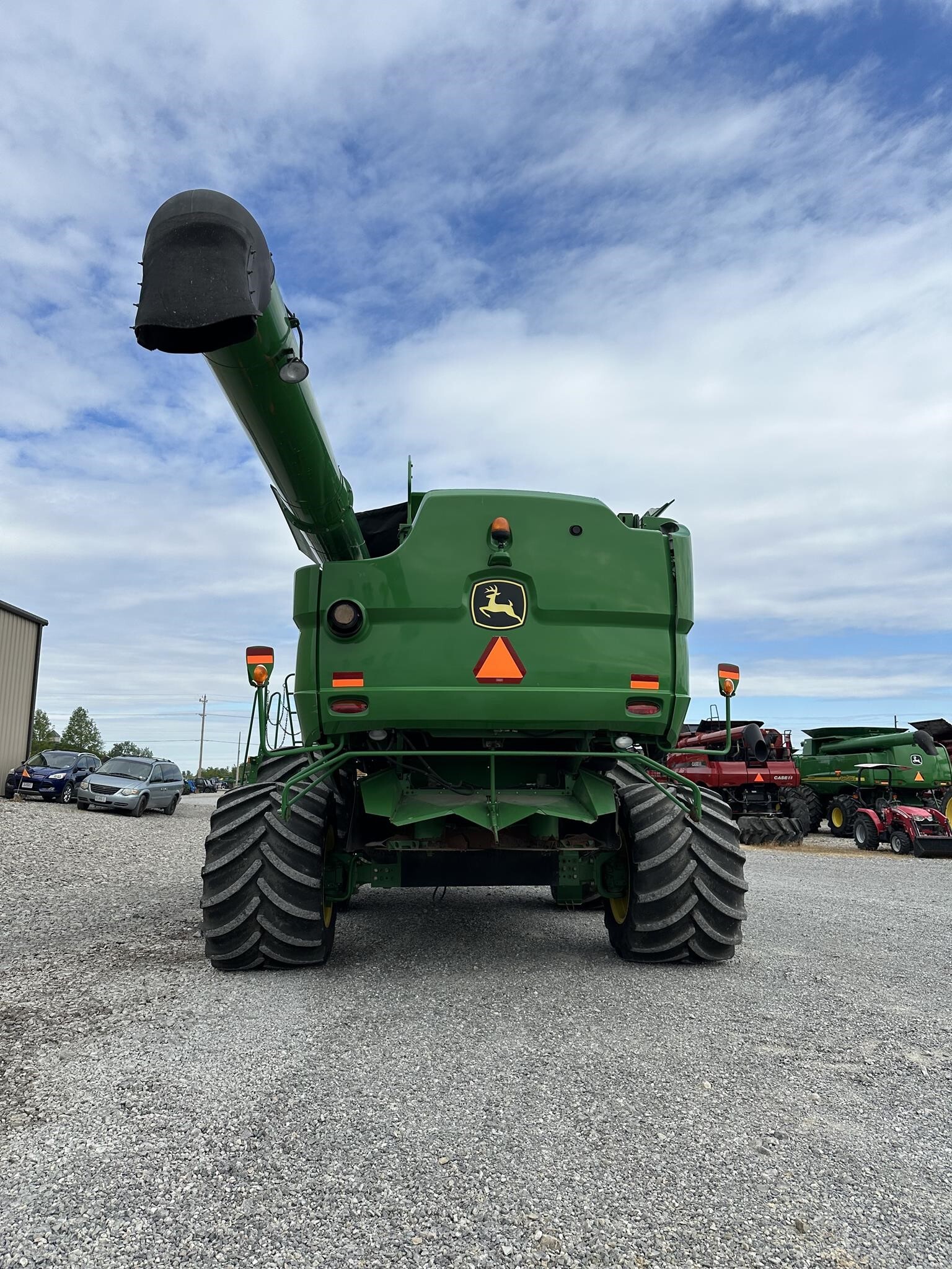 2013 John Deere S680 Combine