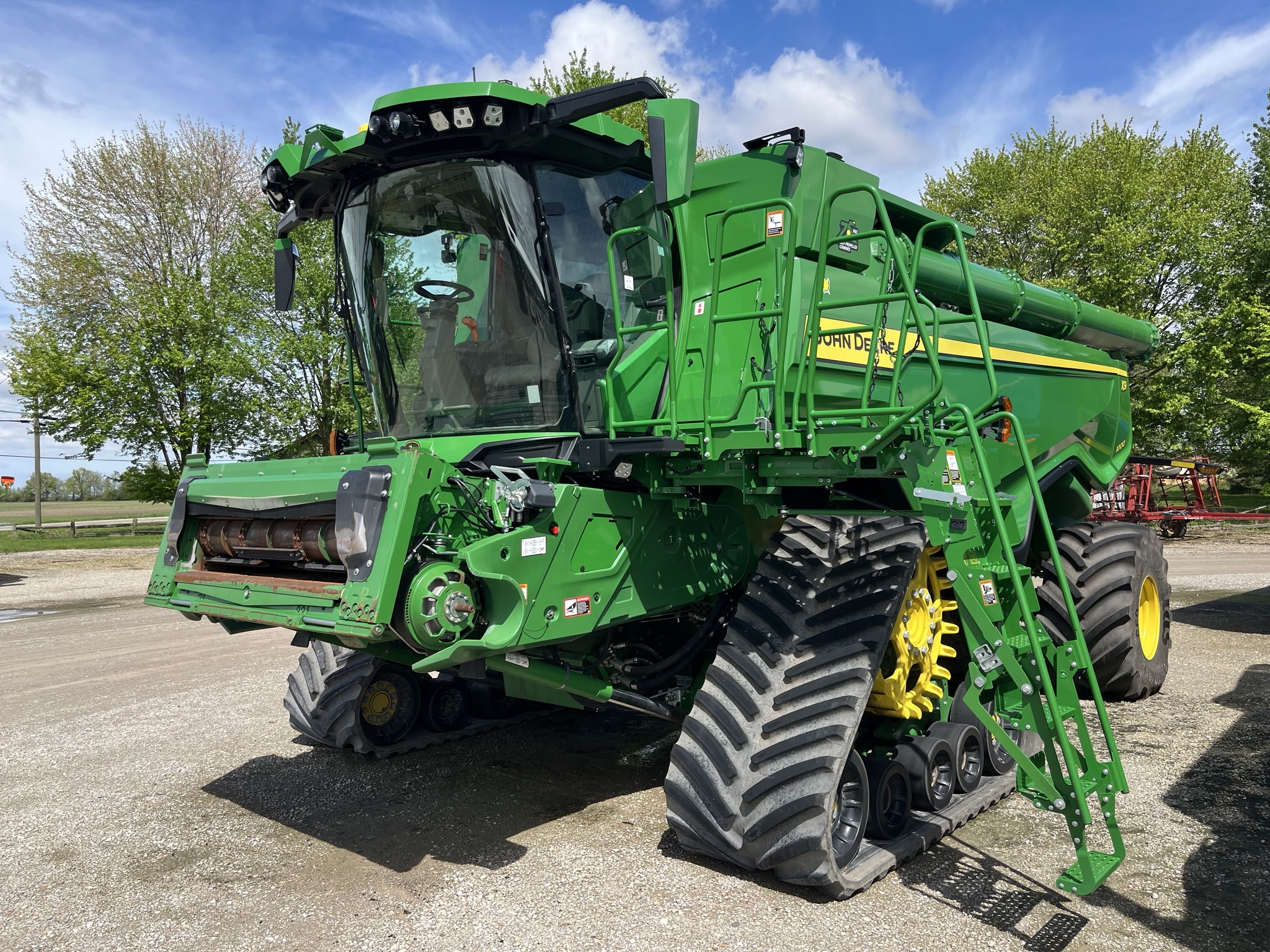 2022 John Deere X9 1000 Combine