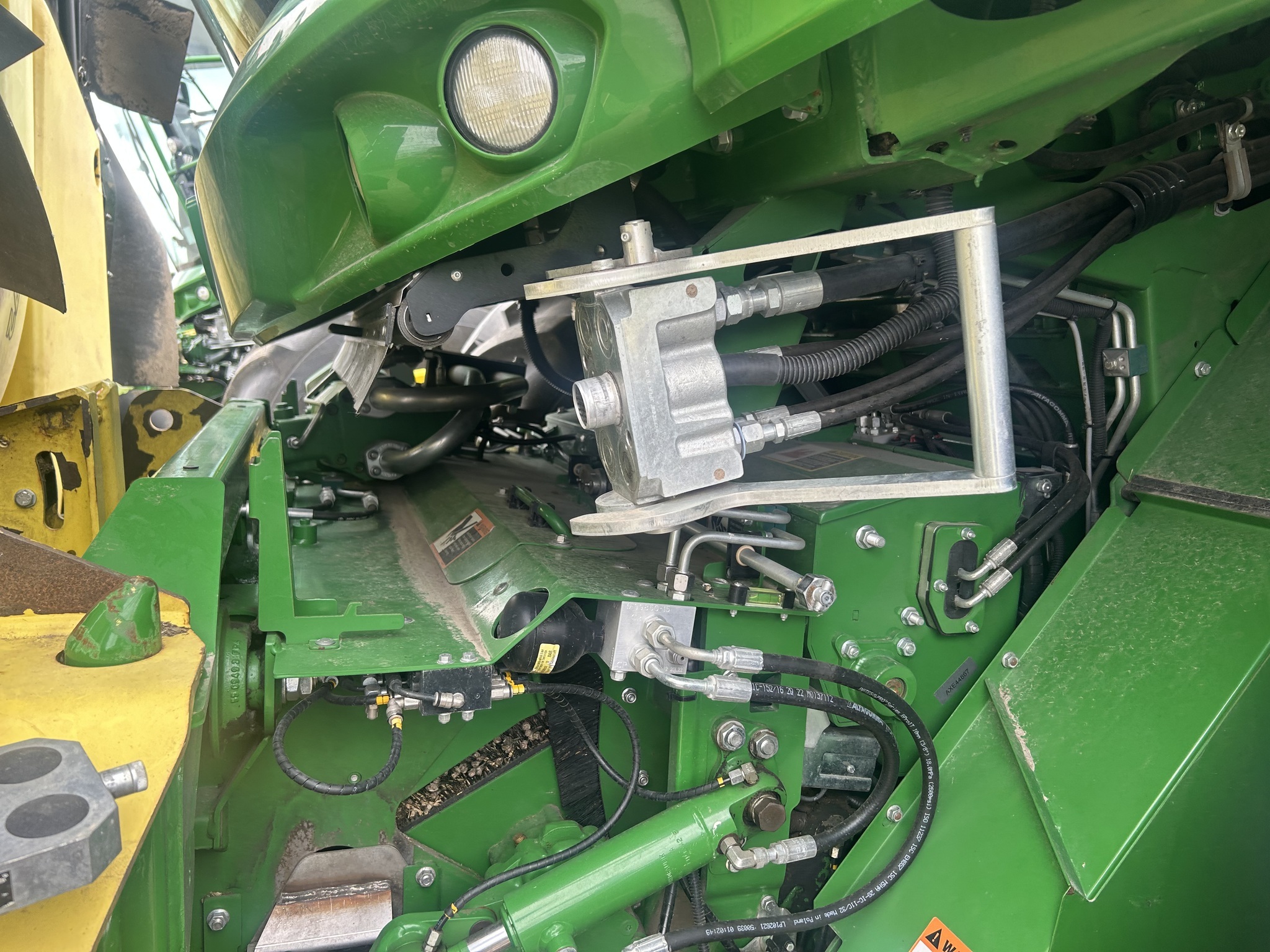 2023 John Deere 9900 Self-Propelled Forage Harvester