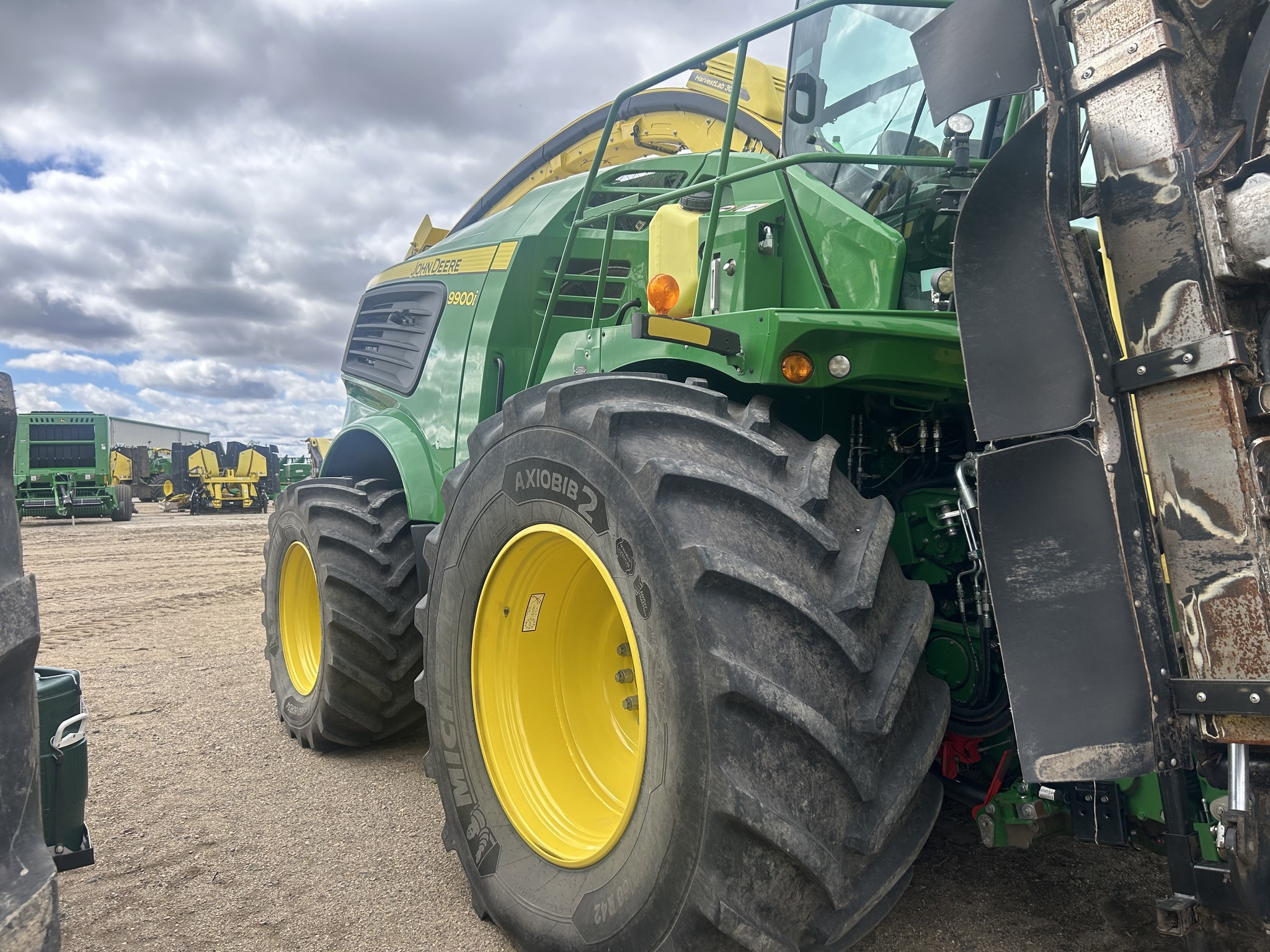 2023 John Deere 9900 Self-Propelled Forage Harvester