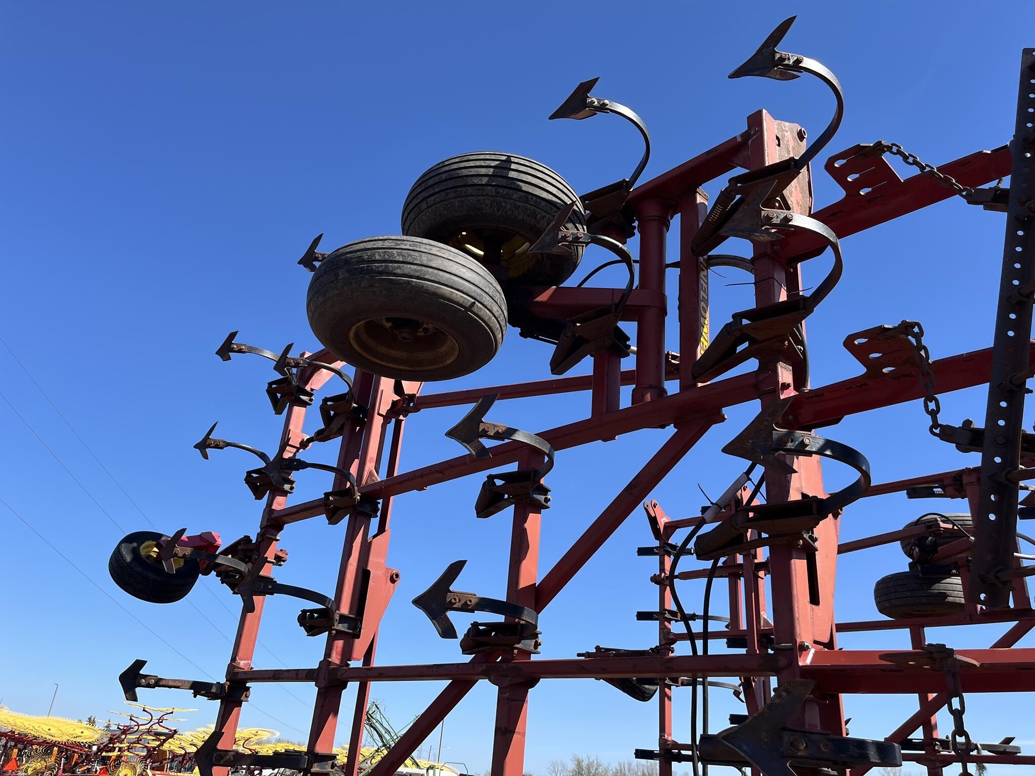  Sunflower 5055-62 Field Cultivator