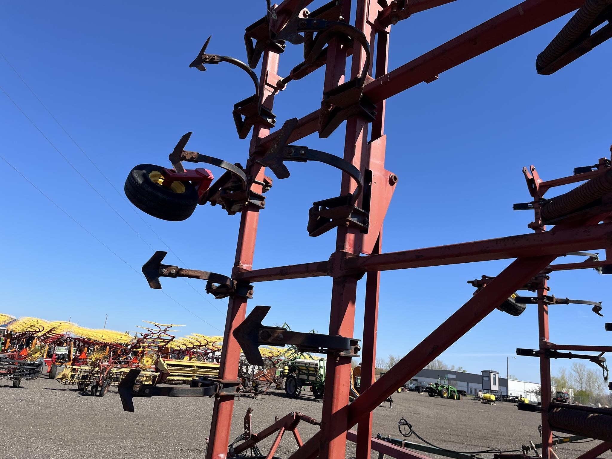  Sunflower 5055-62 Field Cultivator