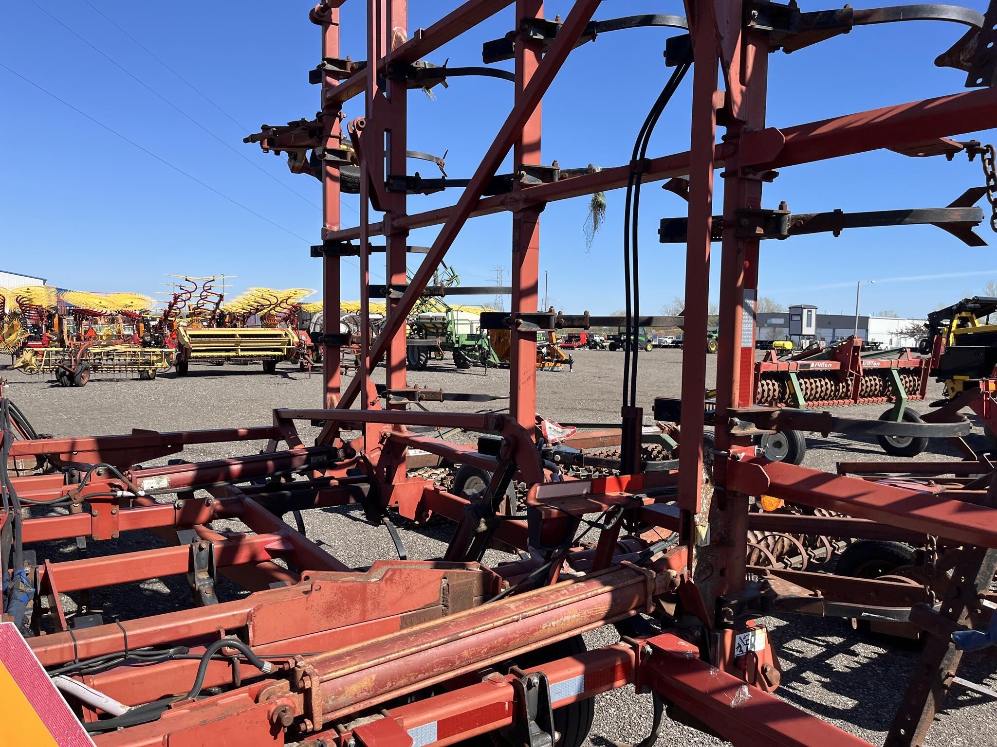  Sunflower 5055-62 Field Cultivator