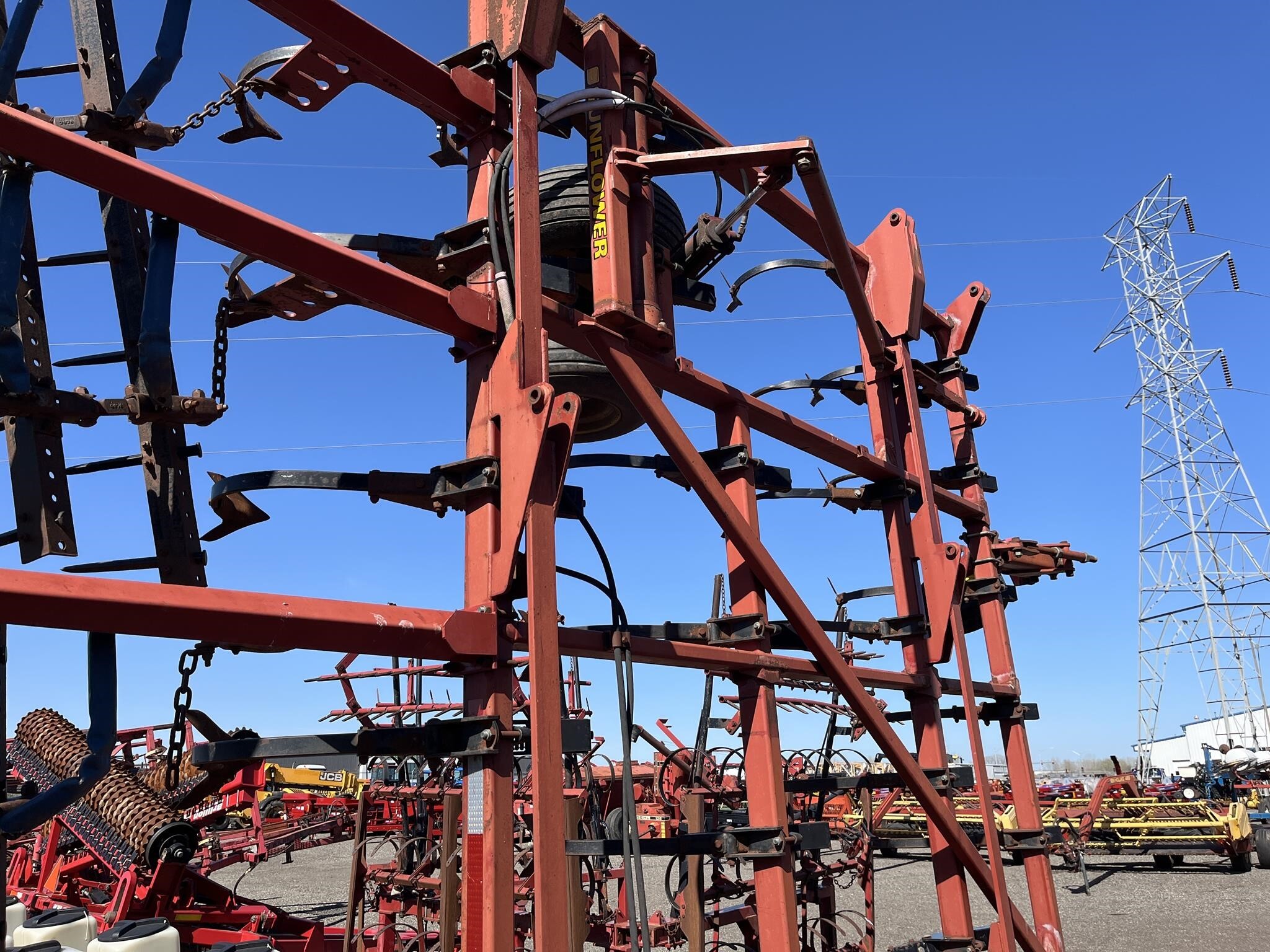  Sunflower 5055-62 Field Cultivator