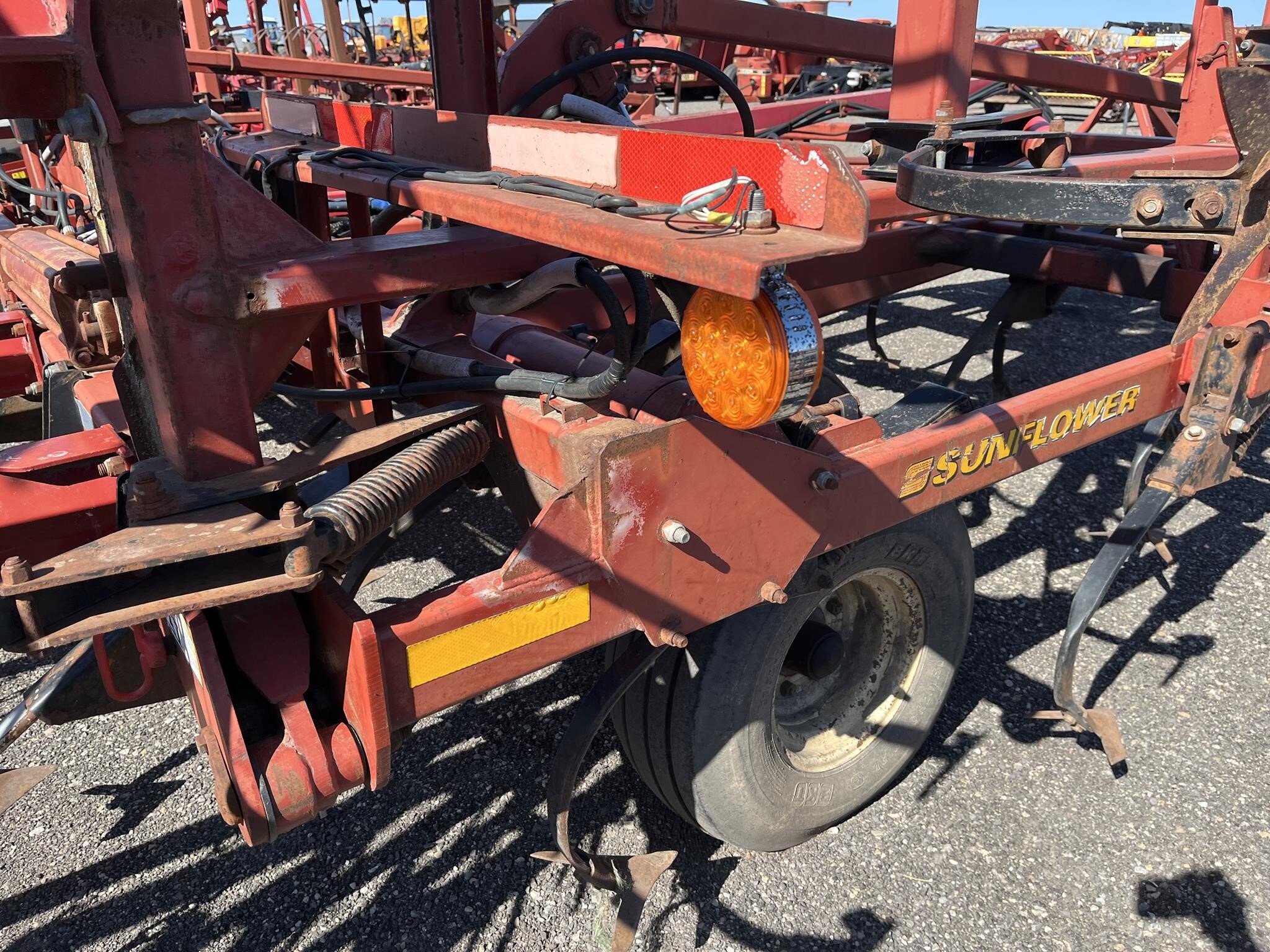  Sunflower 5055-62 Field Cultivator